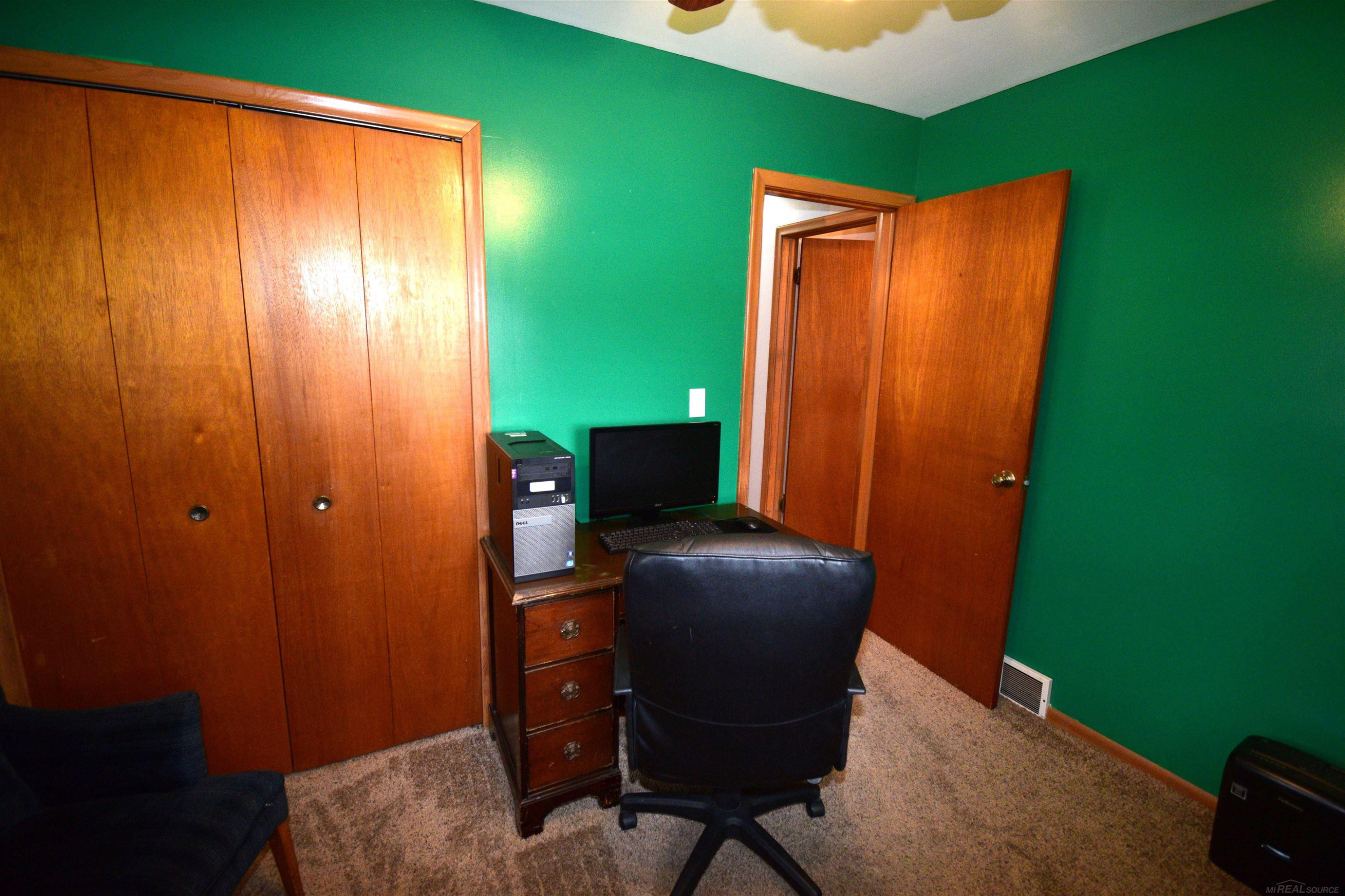33555 31 Mile Road, MI 48050 — Photo 11