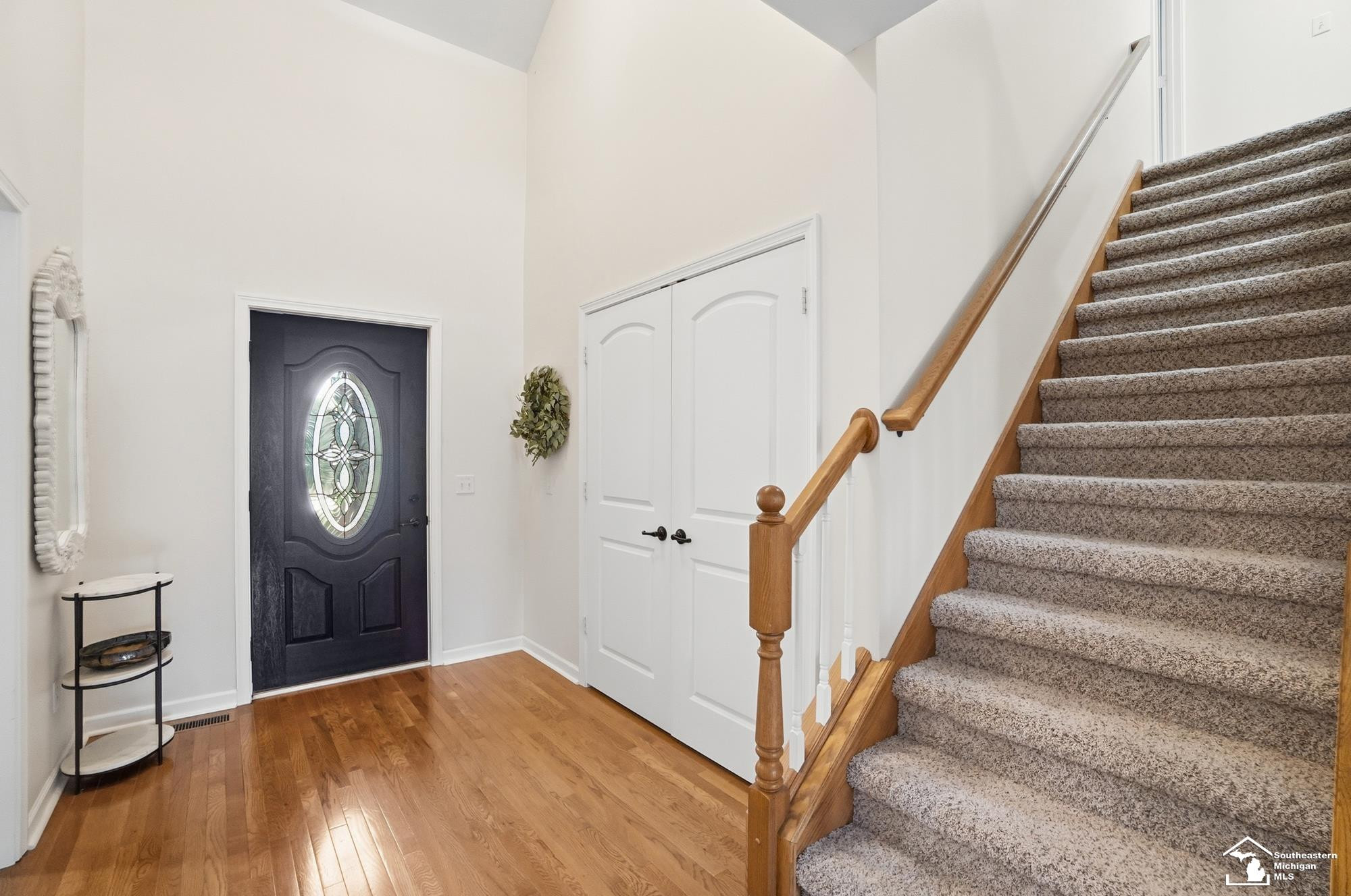608 Oak Hill Court, Monroe, MI 48162 — Photo 8
