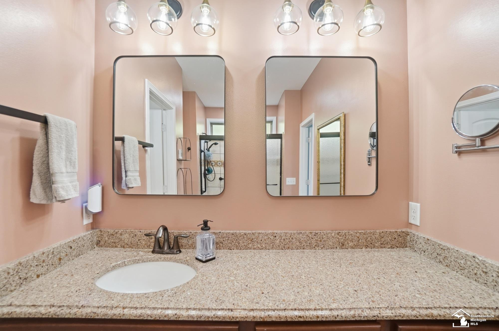 608 Oak Hill Court, Monroe, MI 48162 — Photo 28