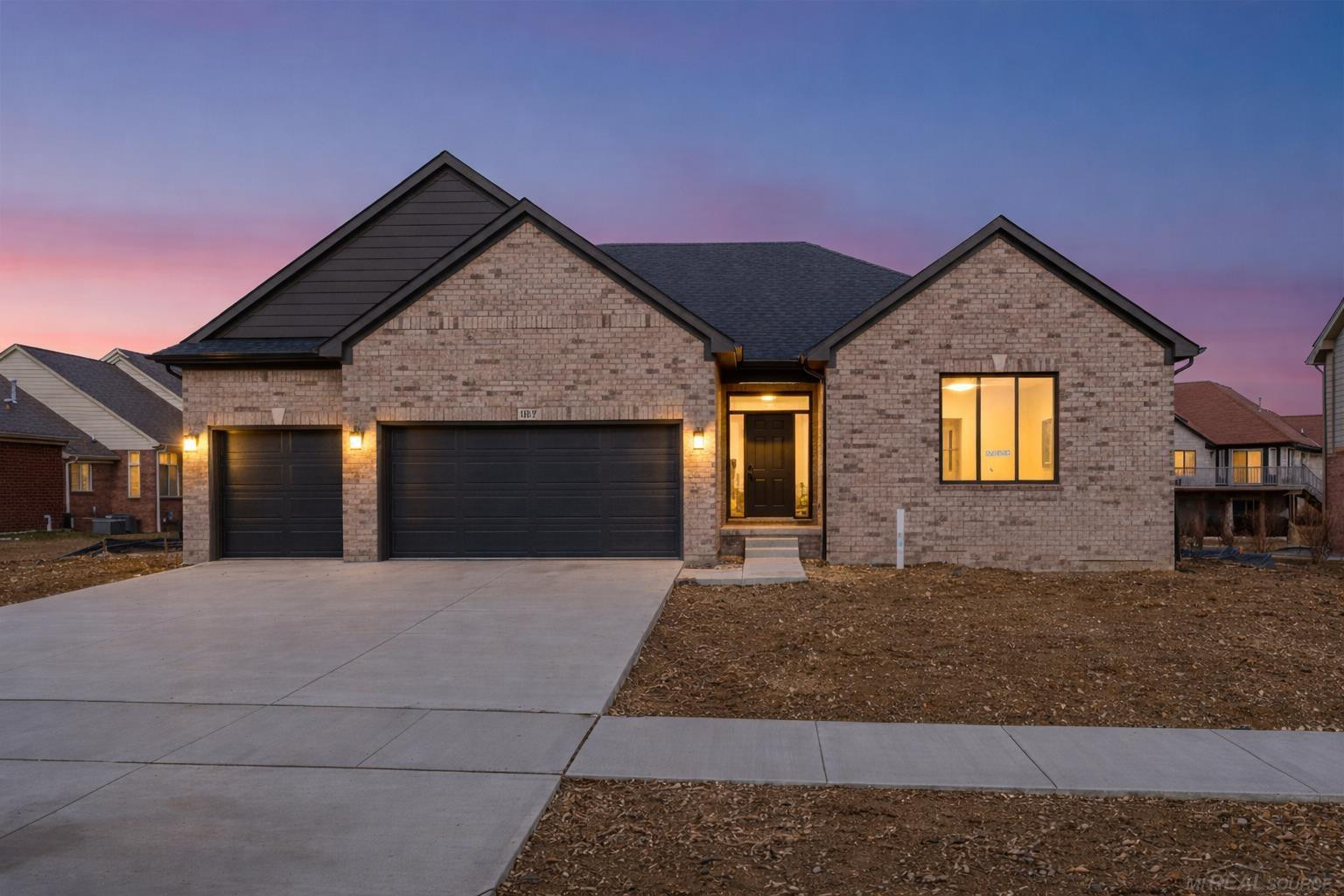 1073 WILLIAMSON Circle, Pontiac, MI 48340