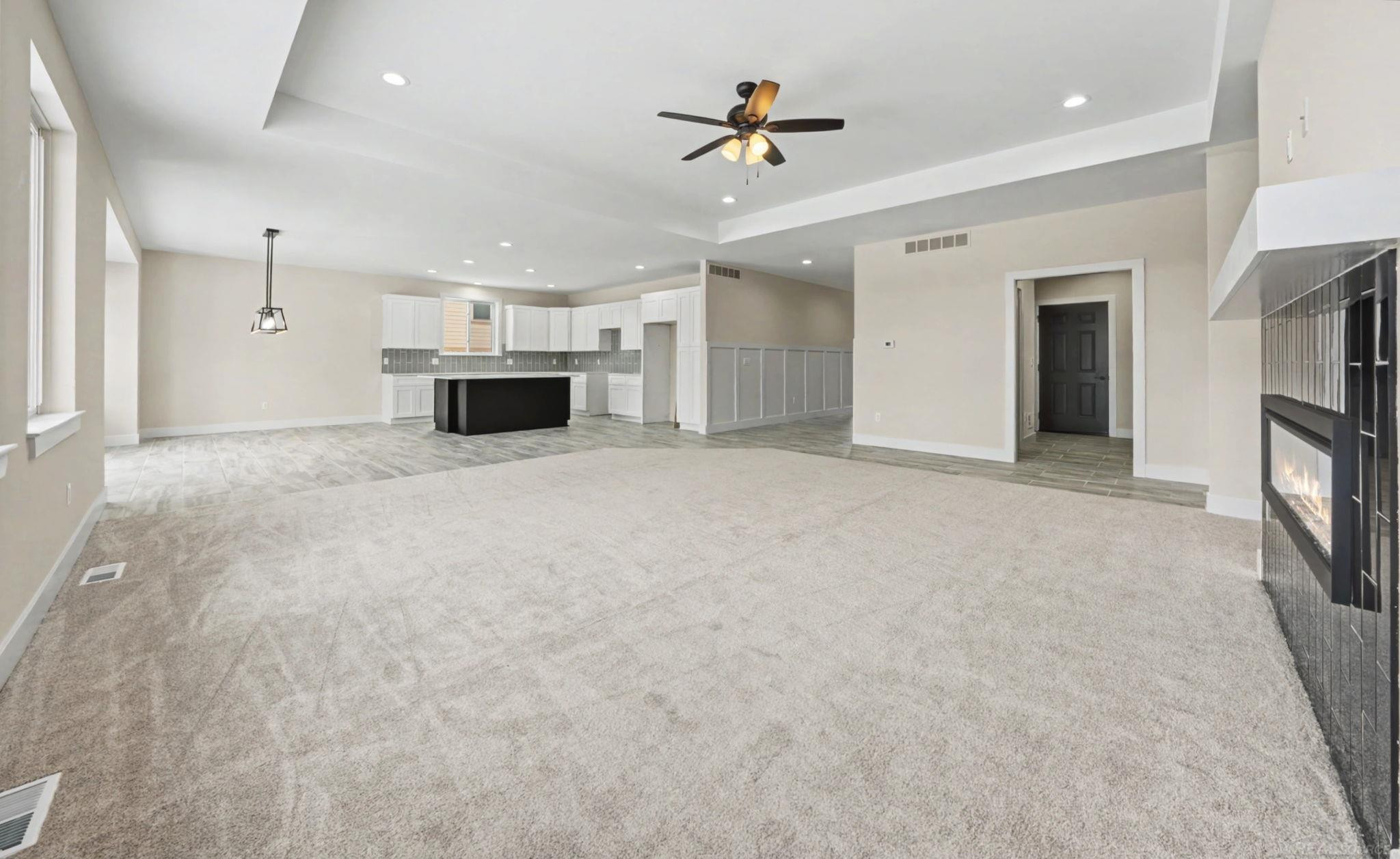 1073 WILLIAMSON Circle, Pontiac, MI 48340 — Photo 23