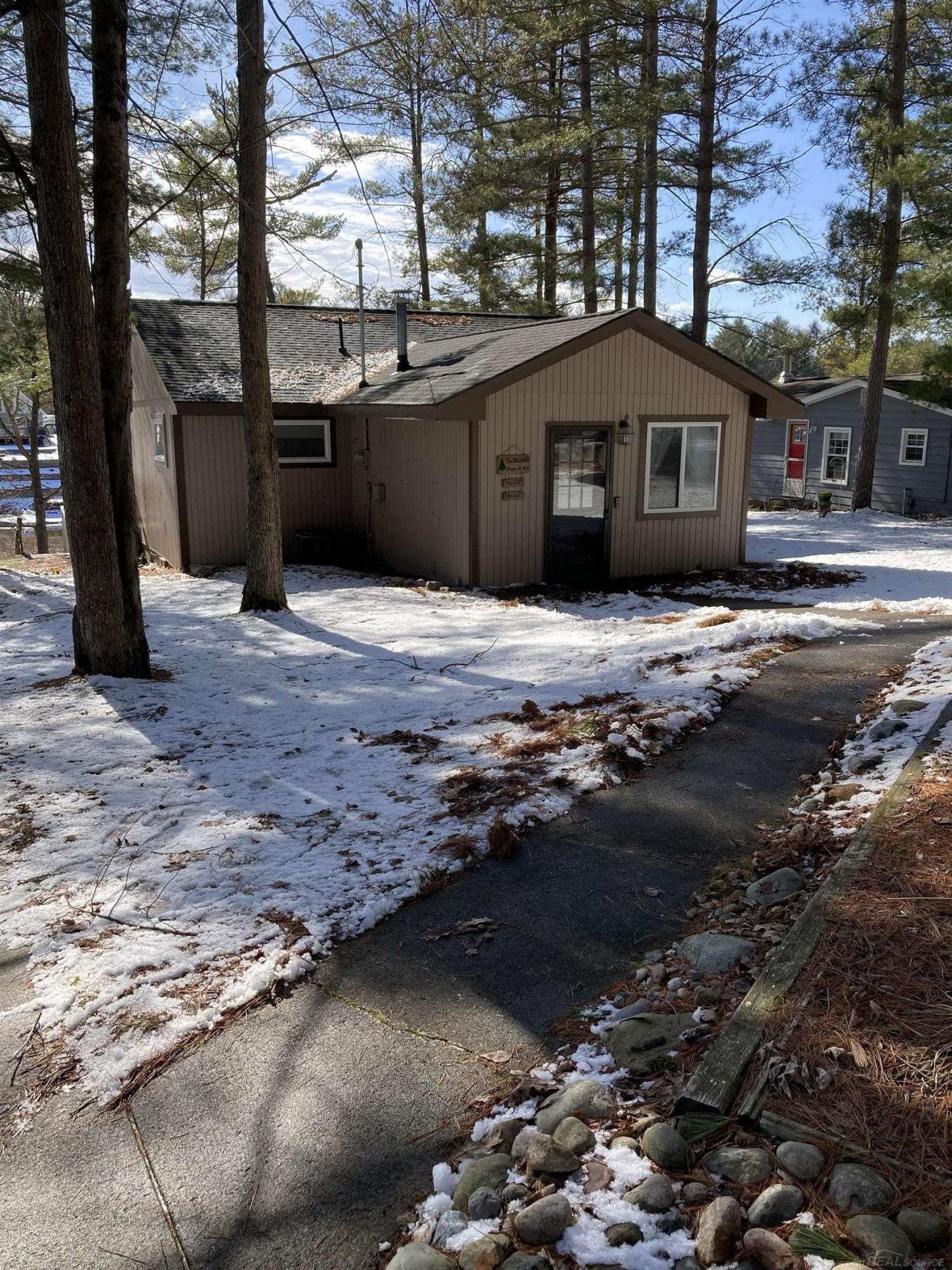 3969 N West Branch Drive, Gladwin, MI 48624 — Photo 2