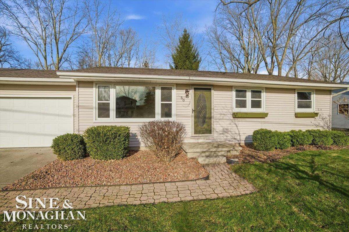 50 Carolina Avenue, Marysville, MI 48040 — Photo 2