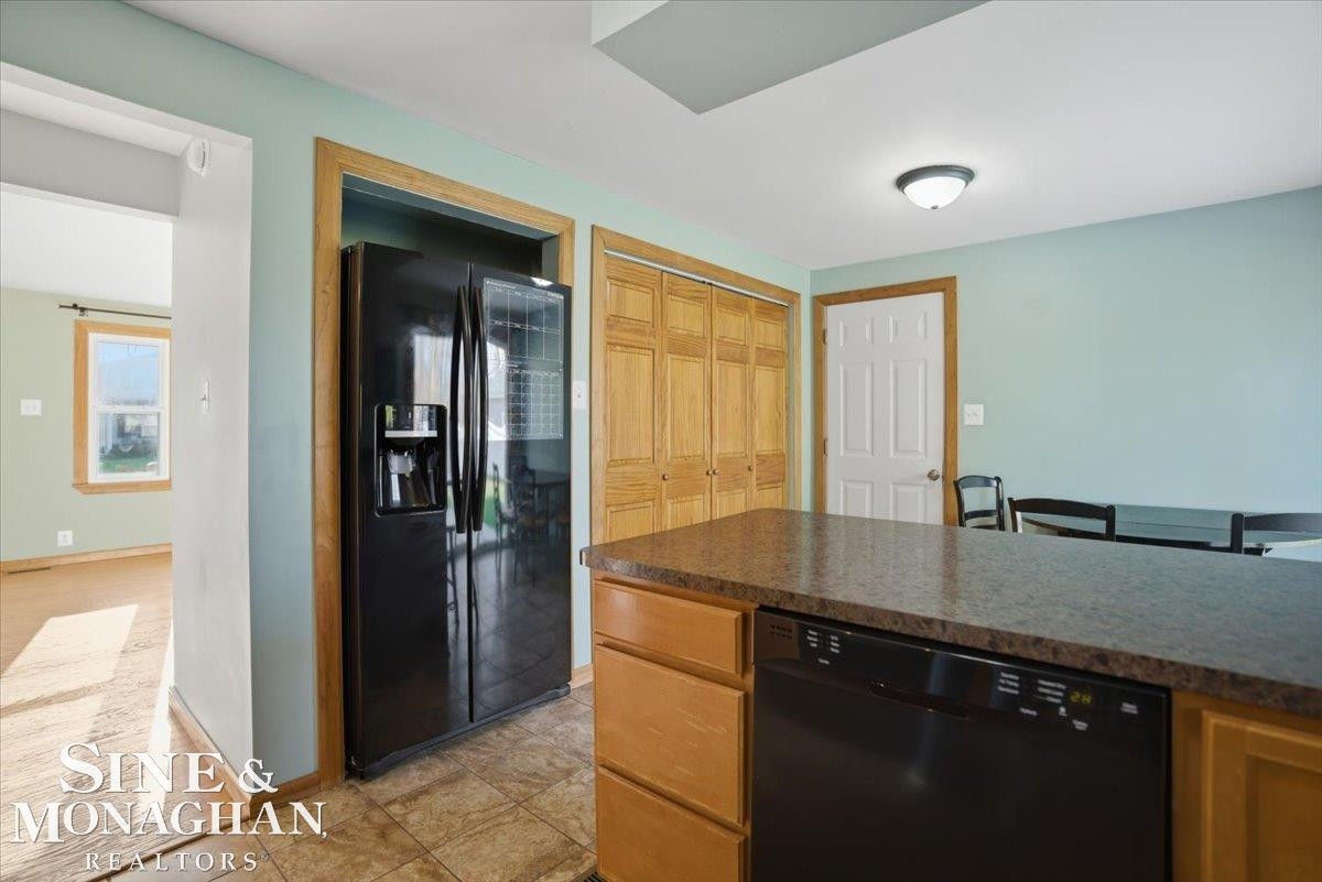 50 Carolina Avenue, Marysville, MI 48040 — Photo 11