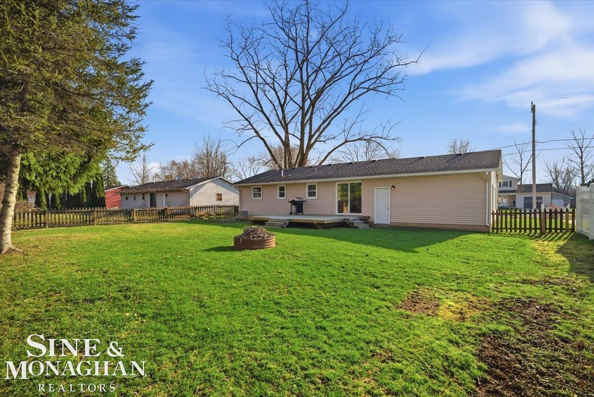 50 Carolina Avenue, Marysville, MI 48040 — Photo 31