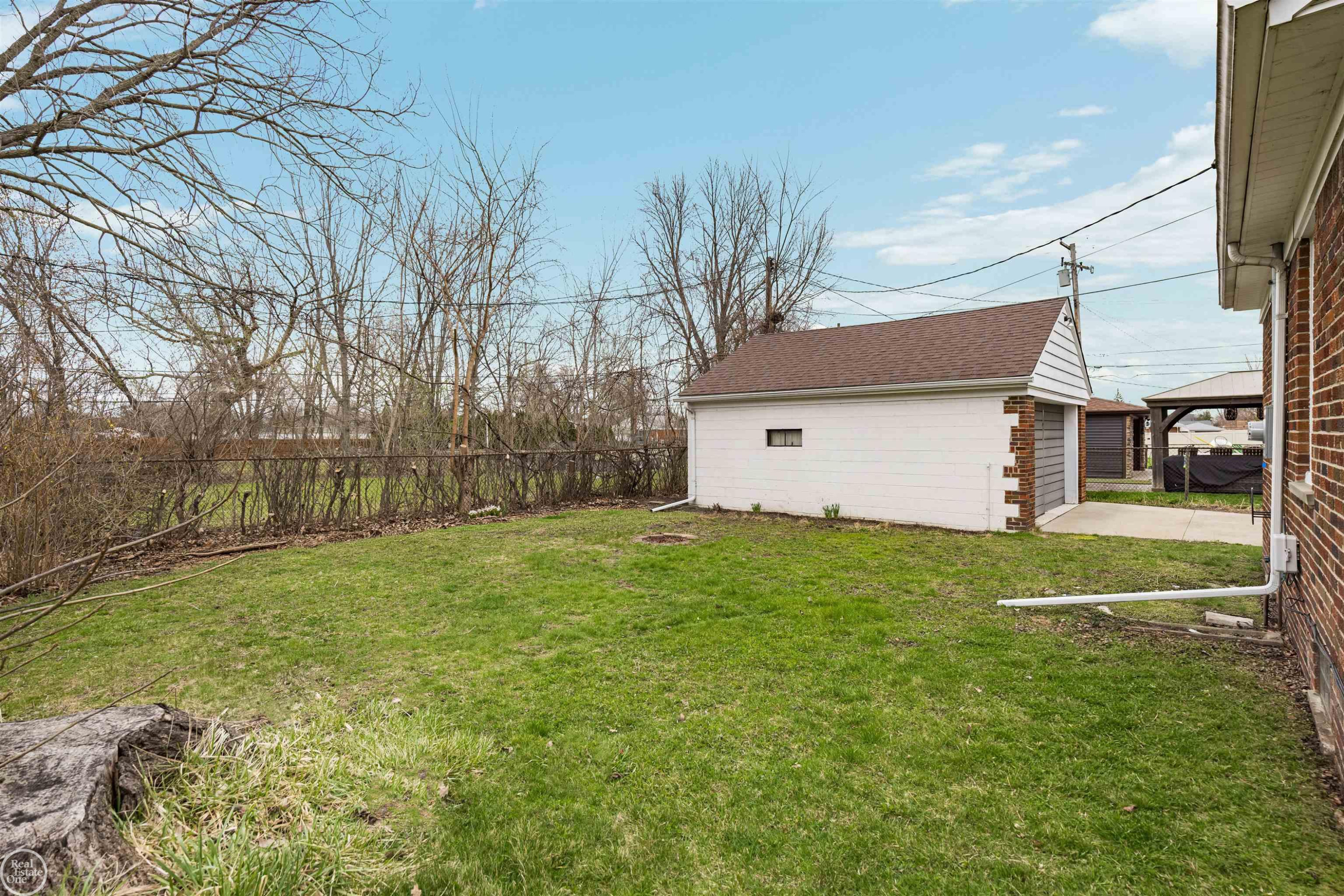 18239 Glendale Street, Roseville, MI 48066 — Photo 6