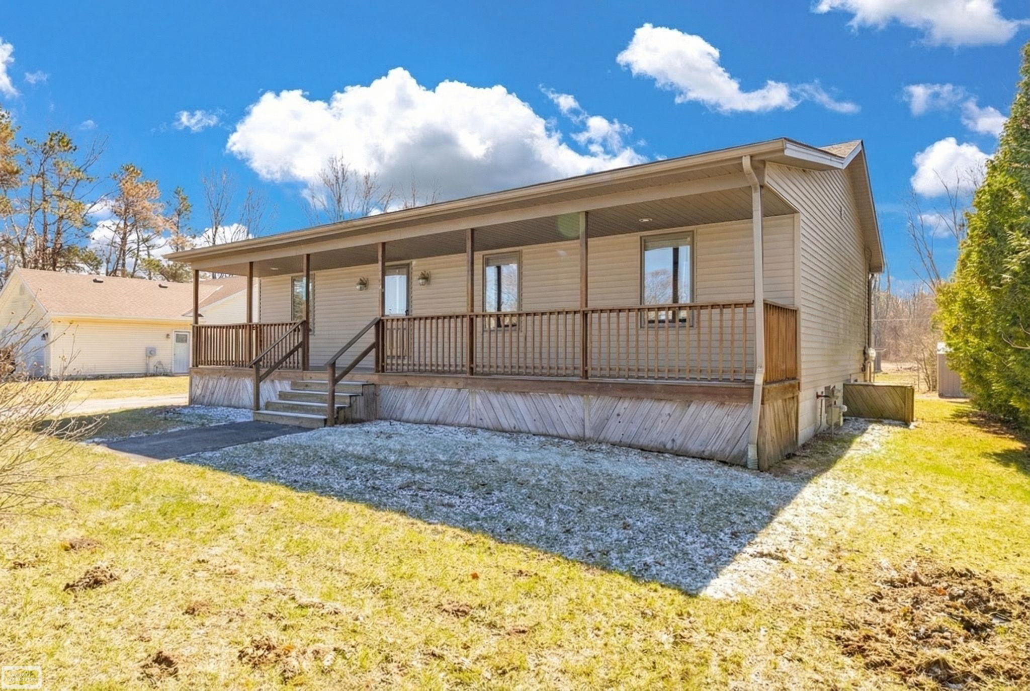3549 Krafft Road, MI 48059 — Photo 4