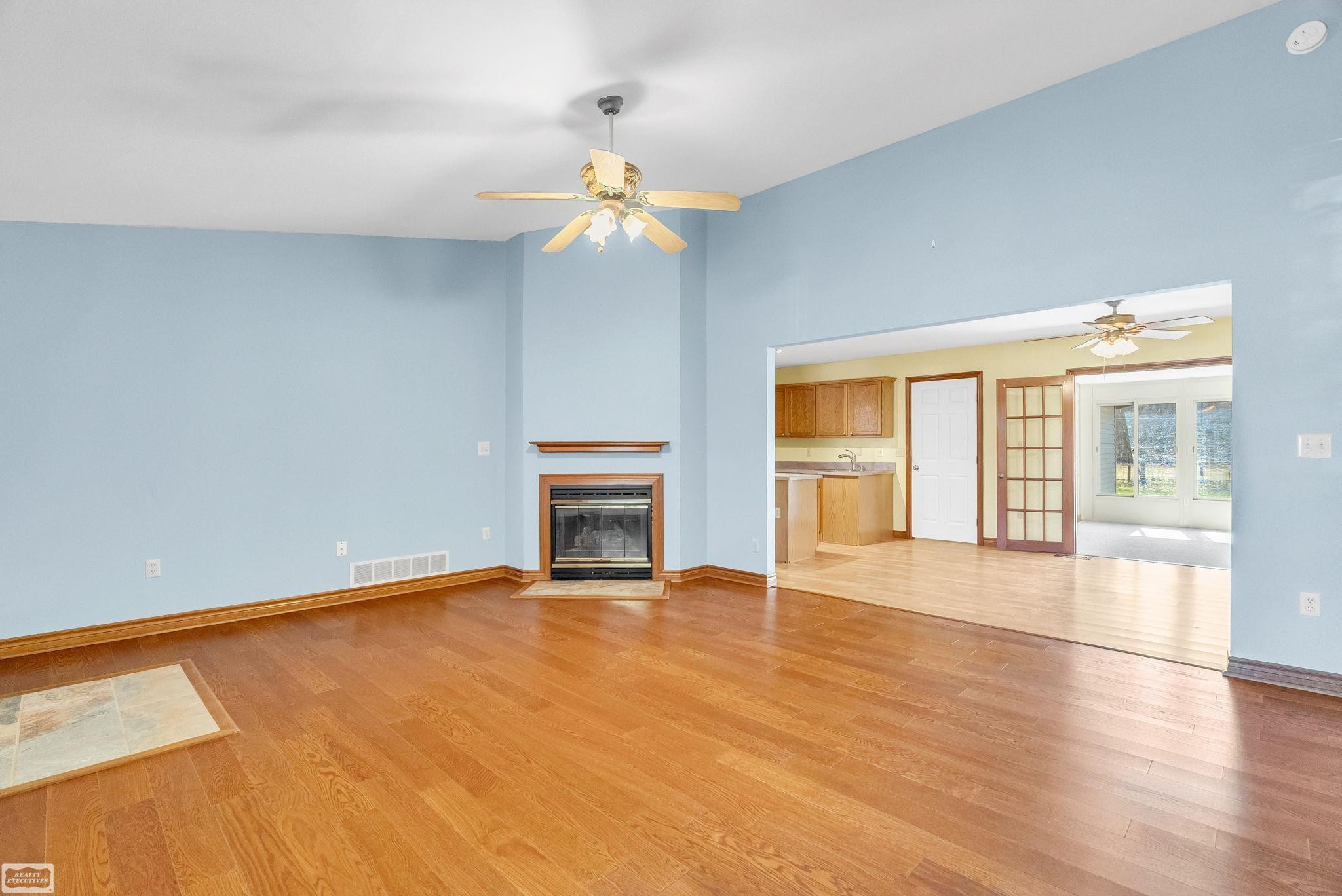 3549 Krafft Road, MI 48059 — Photo 5