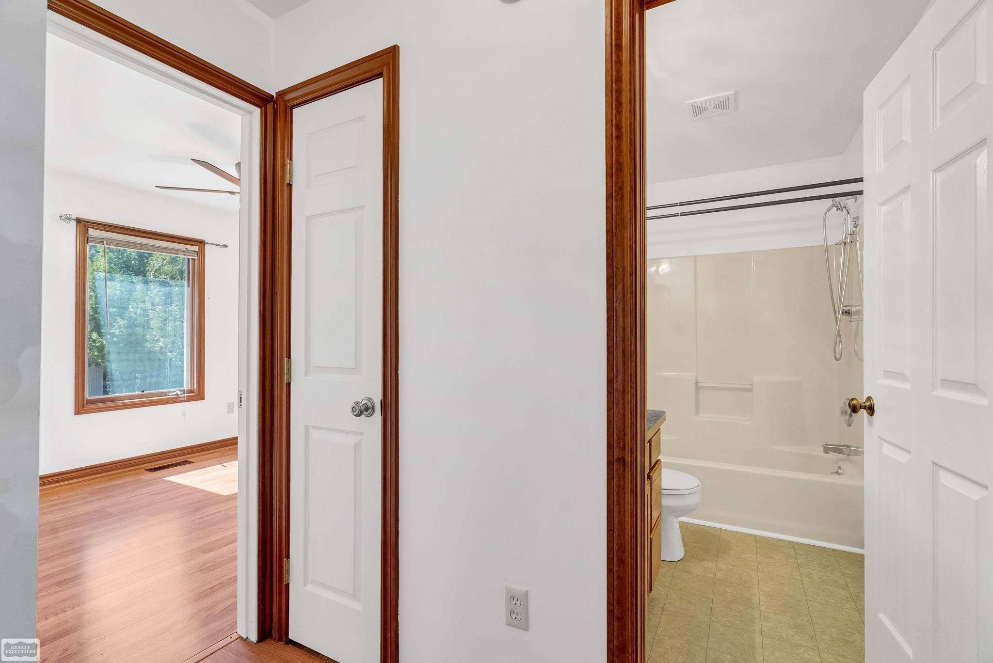 3549 Krafft Road, MI 48059 — Photo 22