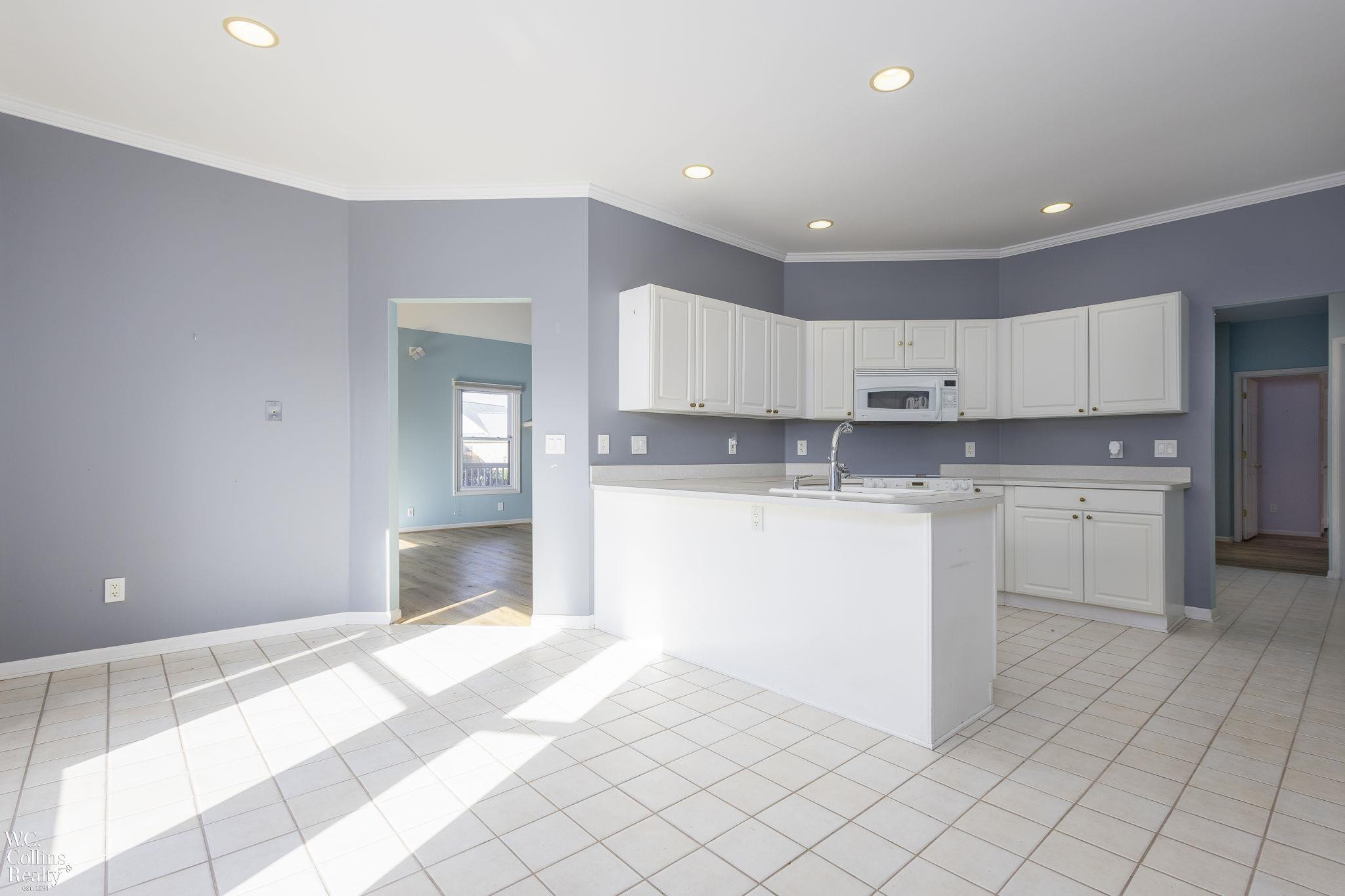8518 Invitational Drive, 42, MI — Photo 12