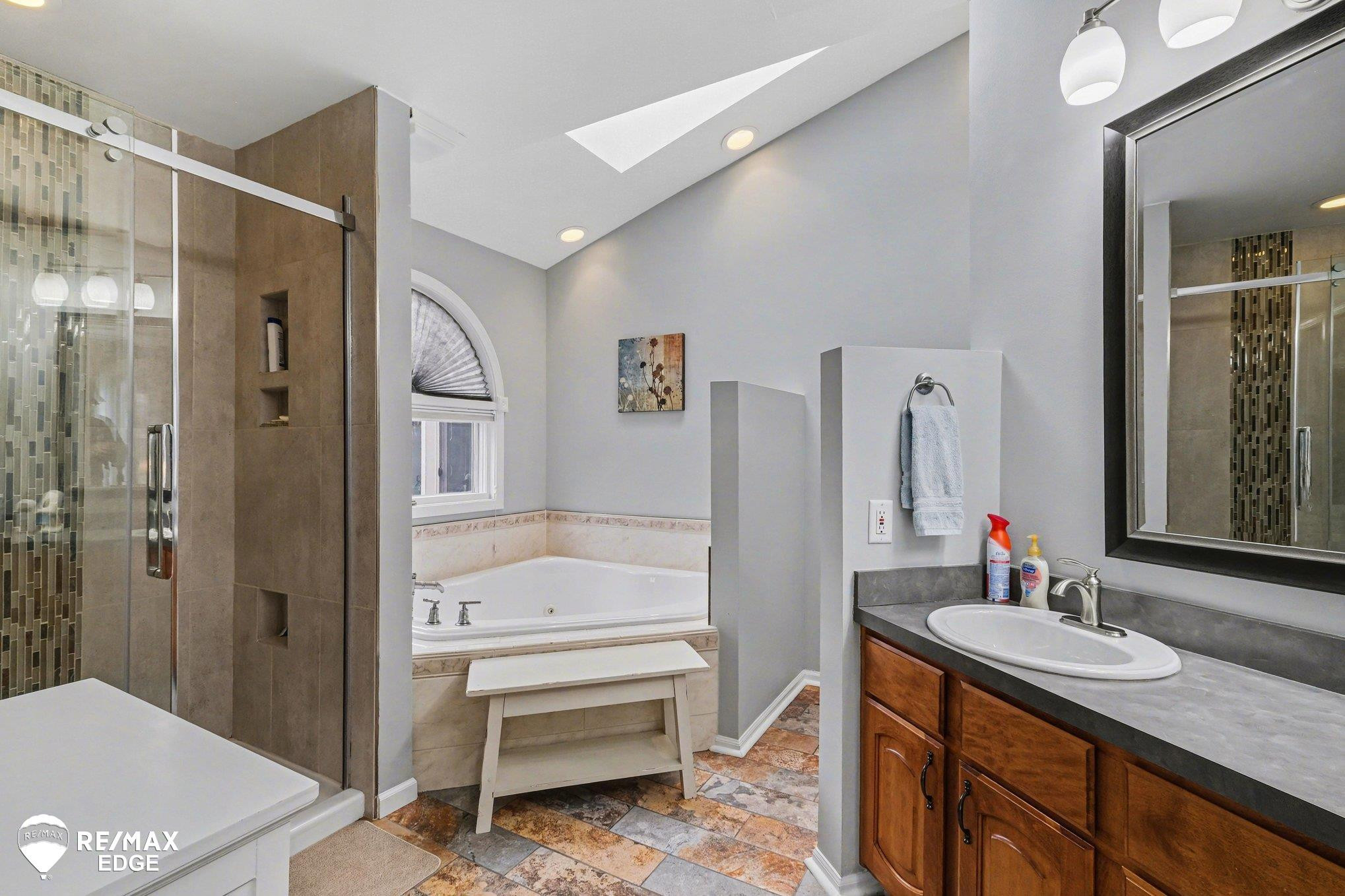 9930 Windemere Court, Davison, MI 48423 — Photo 14