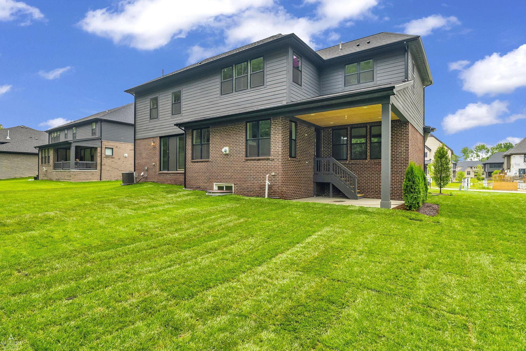 11891 Ovation Court, Shelby Twp, MI 48315 — Photo 5