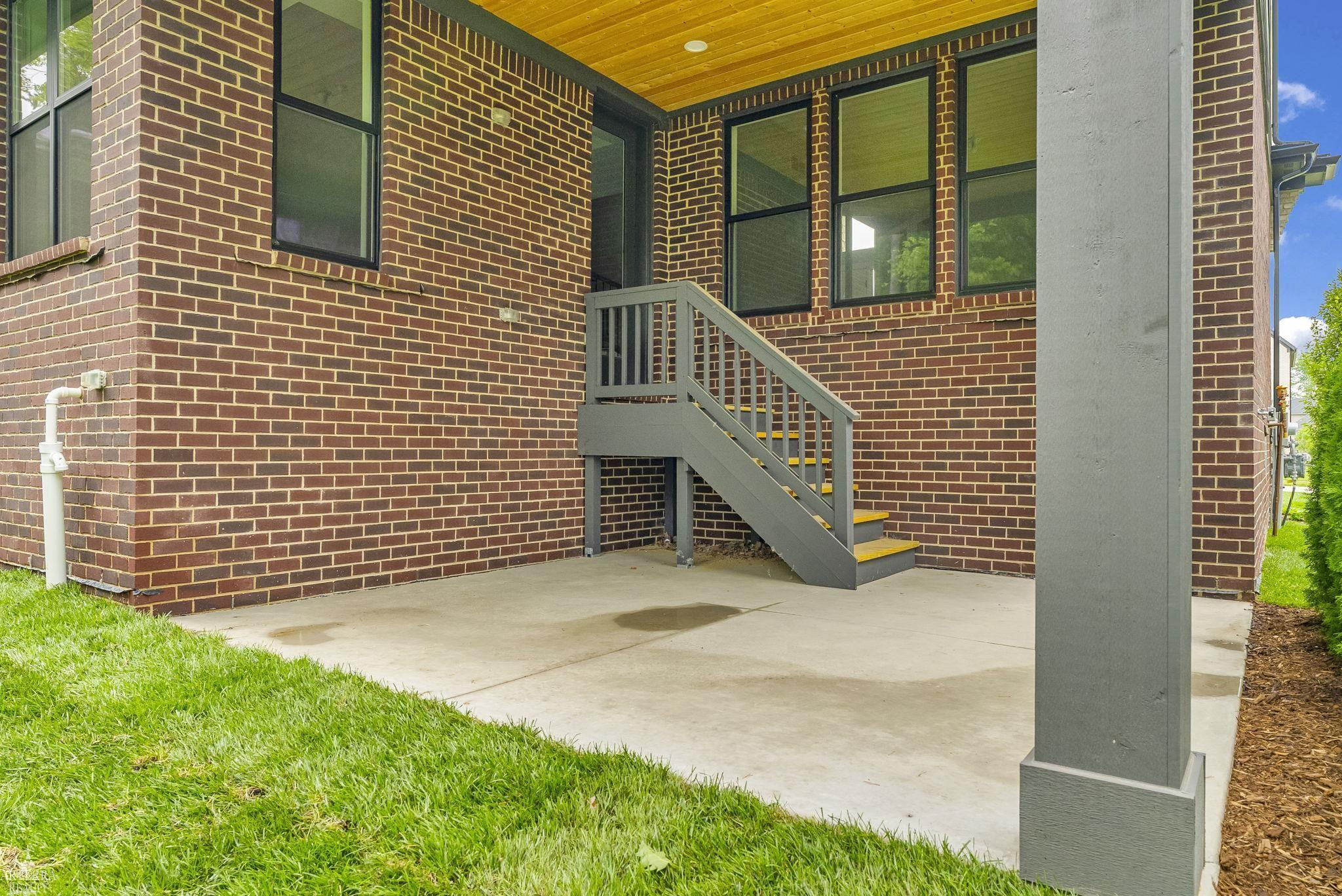 11891 Ovation Court, Shelby Twp, MI 48315 — Photo 8