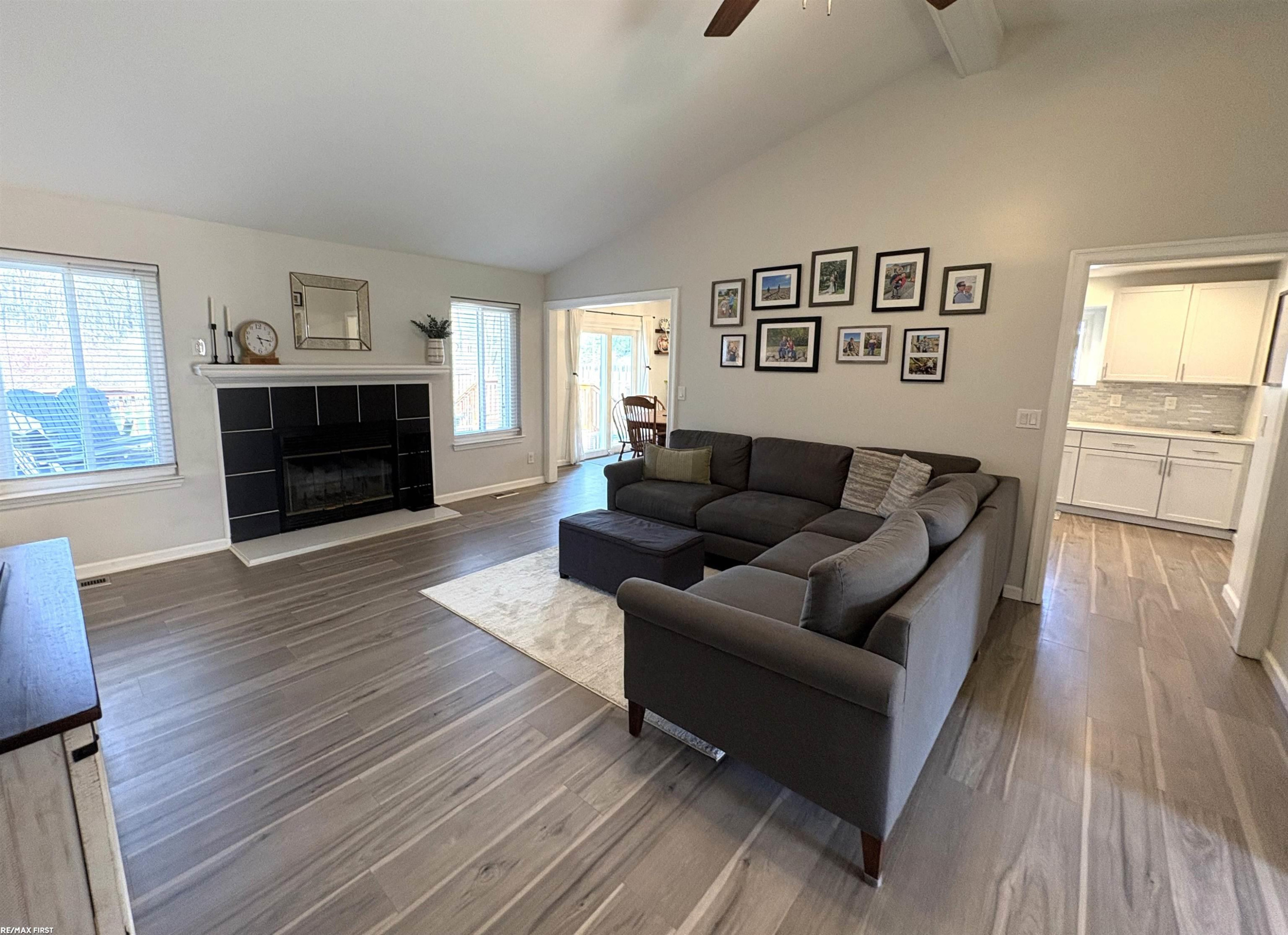 31267 Louise Drive, Chesterfield, MI 48047 — Photo 4