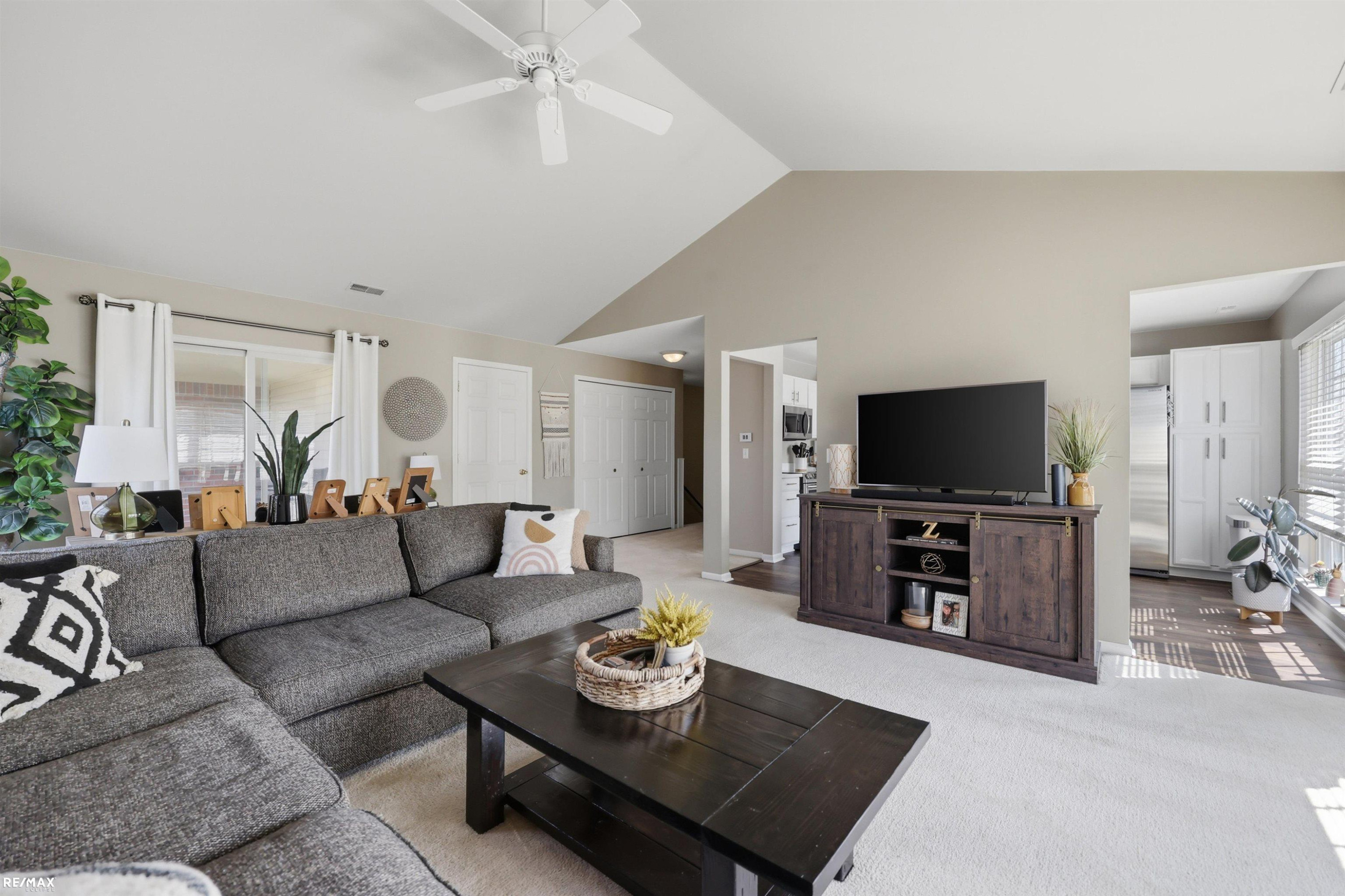 51829 Lionel Lane, MI — Photo 10