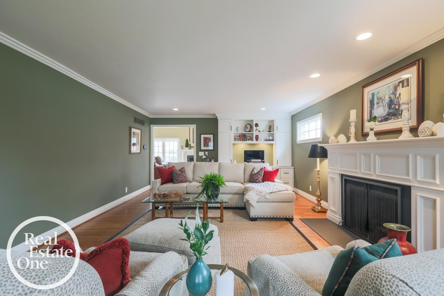 319 Cloverly Road, Grosse Pointe Farms, MI 48236 — Photo 9