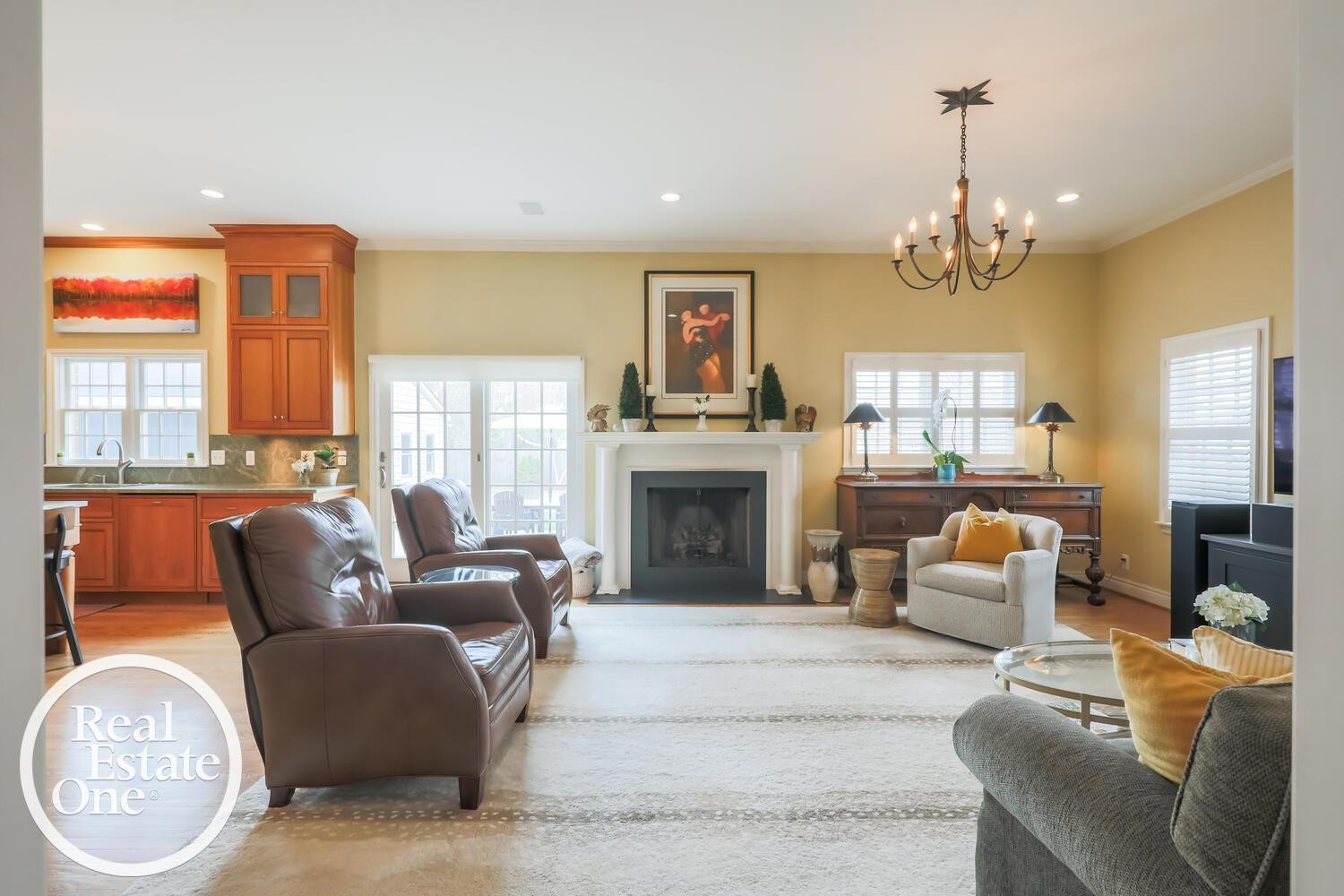 319 Cloverly Road, Grosse Pointe Farms, MI 48236 — Photo 13
