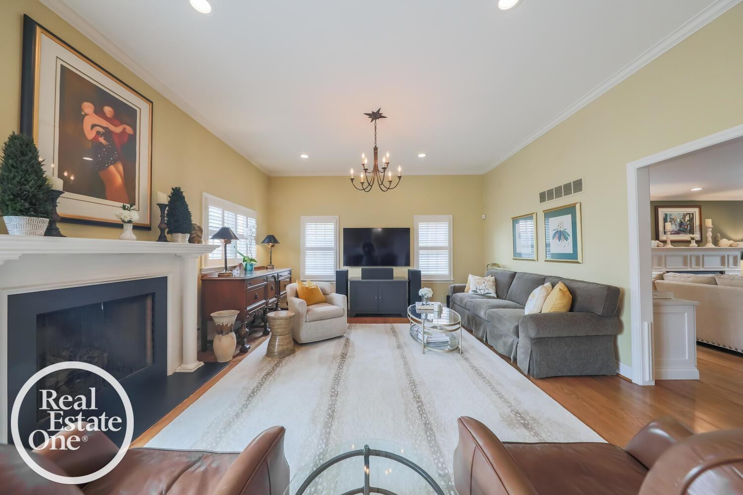 319 Cloverly Road, Grosse Pointe Farms, MI 48236 — Photo 14