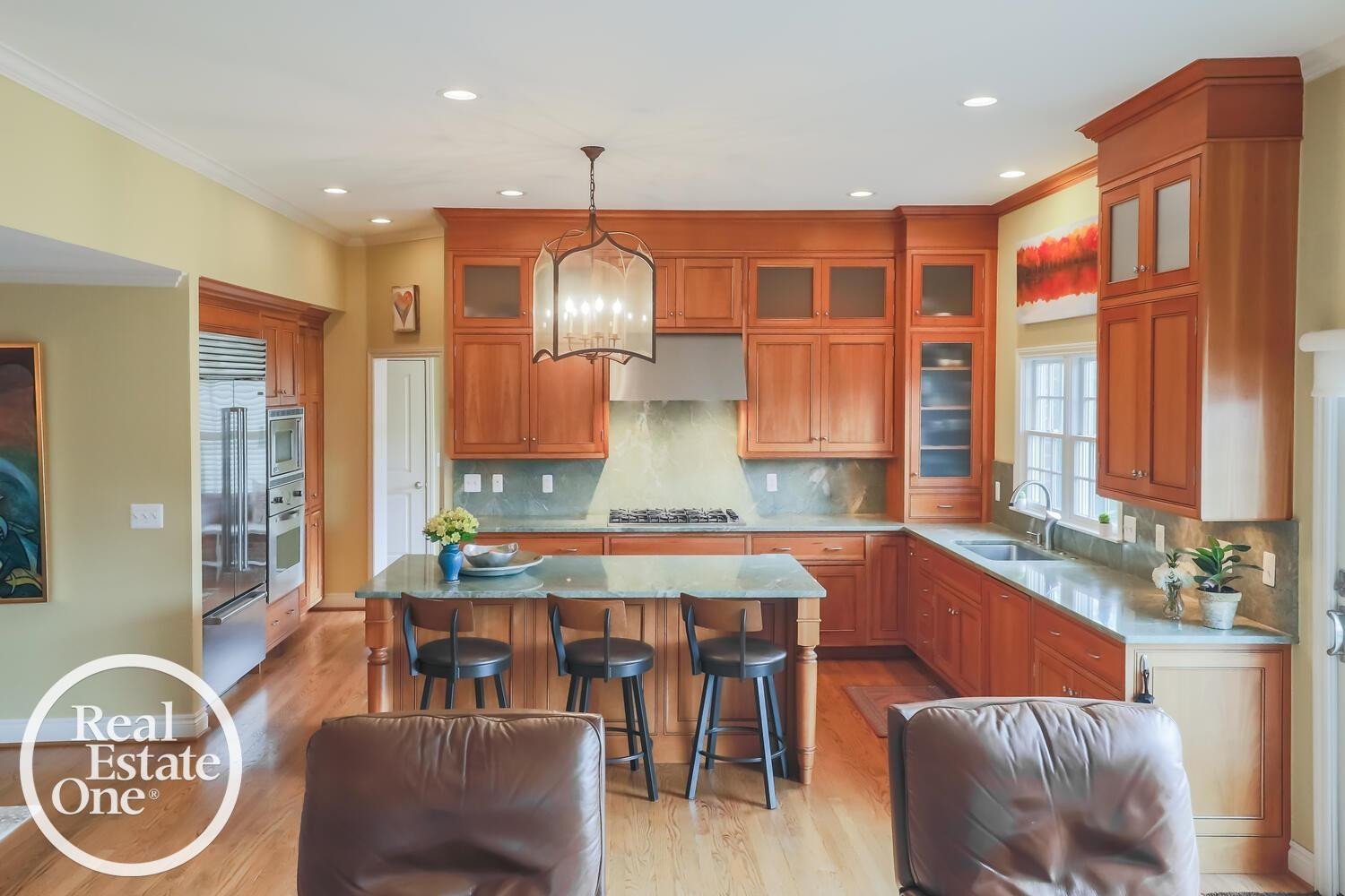 319 Cloverly Road, Grosse Pointe Farms, MI 48236 — Photo 16