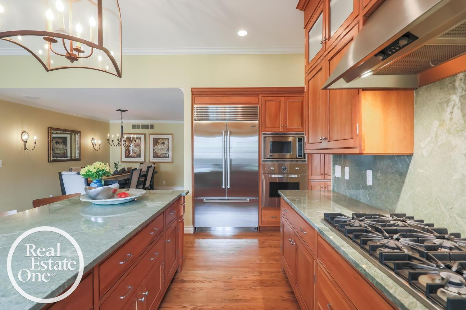 319 Cloverly Road, Grosse Pointe Farms, MI 48236 — Photo 20
