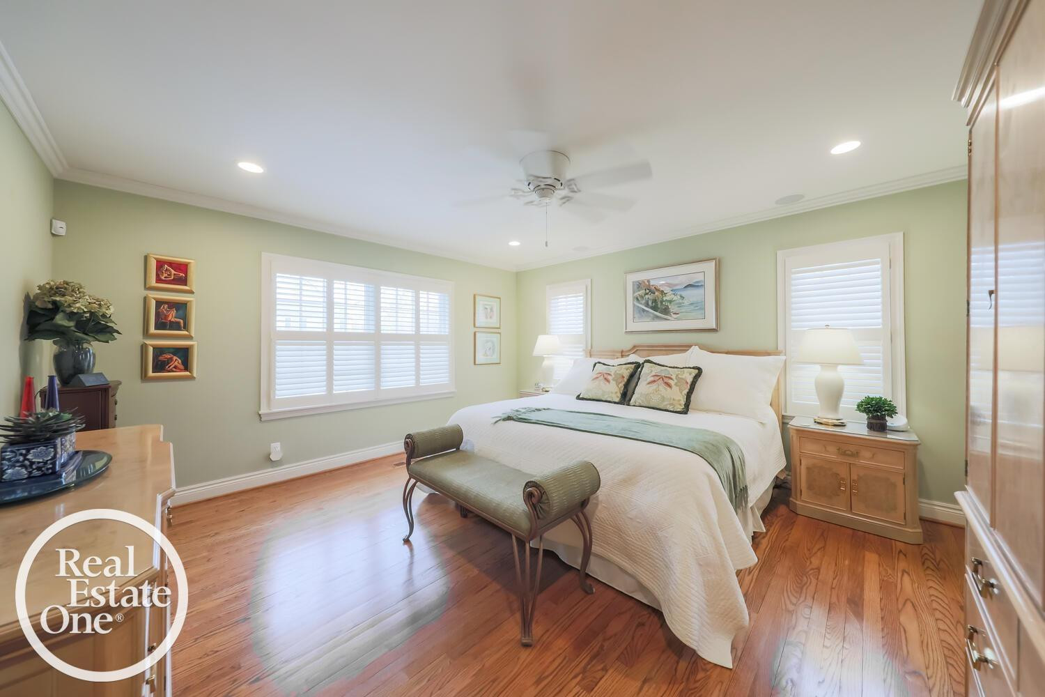 319 Cloverly Road, Grosse Pointe Farms, MI 48236 — Photo 24