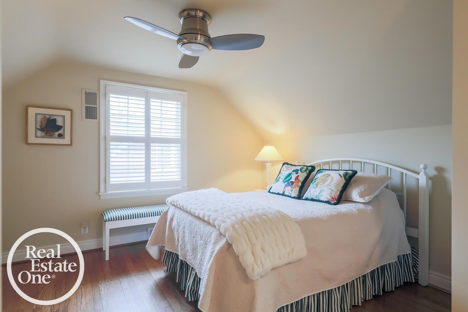 319 Cloverly Road, Grosse Pointe Farms, MI 48236 — Photo 31