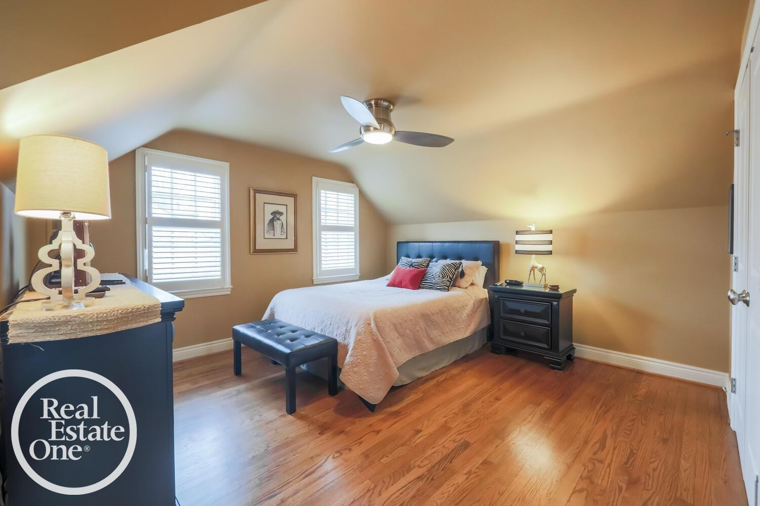 319 Cloverly Road, Grosse Pointe Farms, MI 48236 — Photo 33