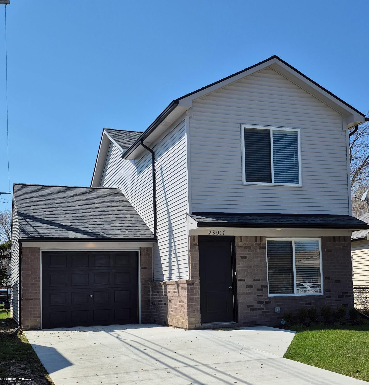 28017 Ginley Street, Roseville, MI 48066 — front exterior
