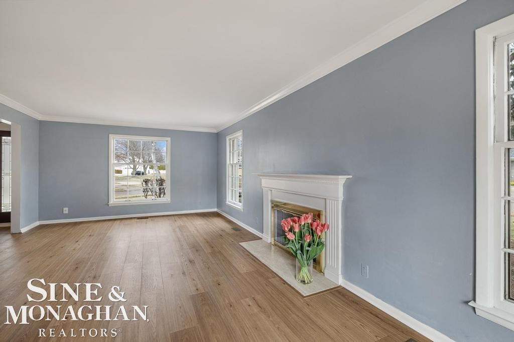 715 Pear Tree Lane, Grosse Pointe Woods, MI 48236 — Photo 5