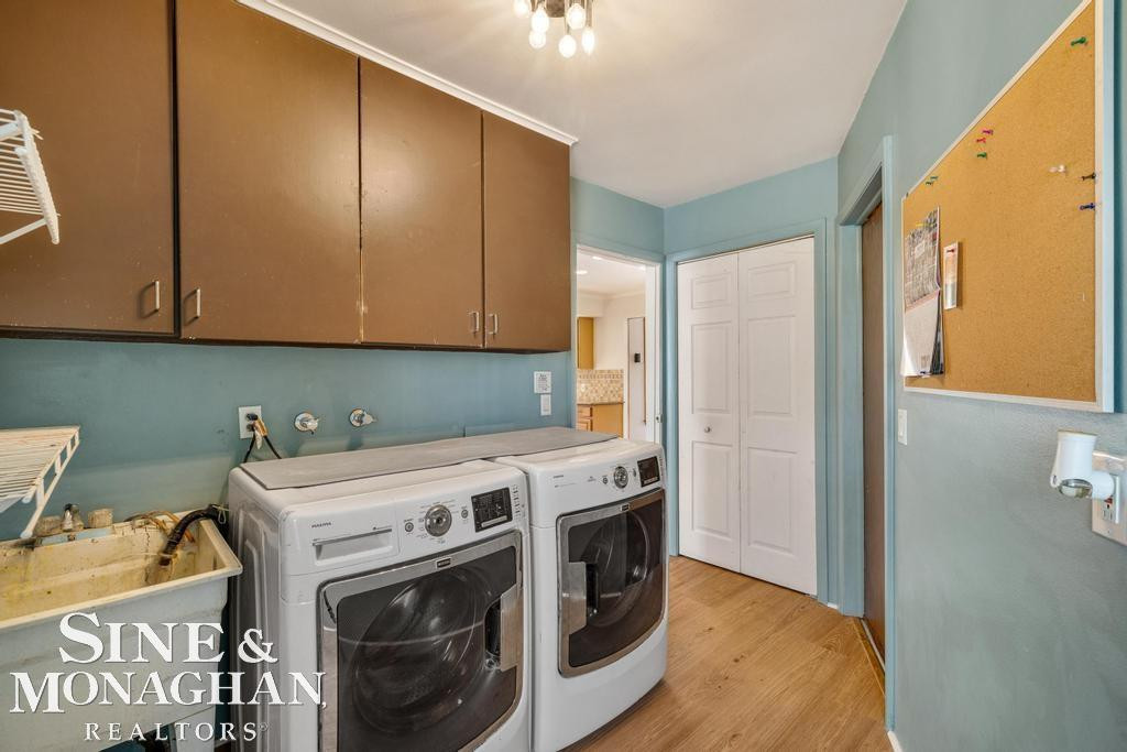 715 Pear Tree Lane, Grosse Pointe Woods, MI 48236 — Photo 24