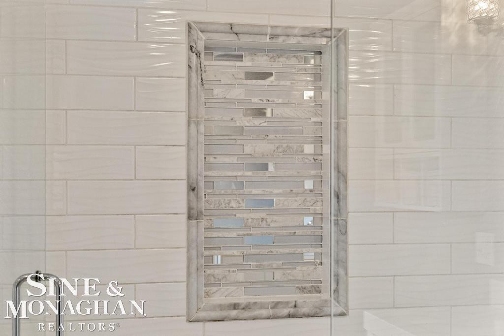 715 Pear Tree Lane, Grosse Pointe Woods, MI 48236 — Photo 27