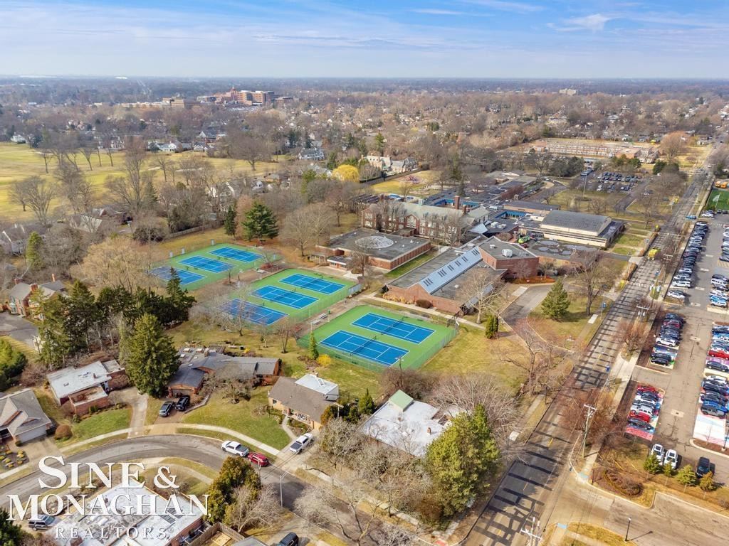 715 Pear Tree Lane, Grosse Pointe Woods, MI 48236 — Photo 53