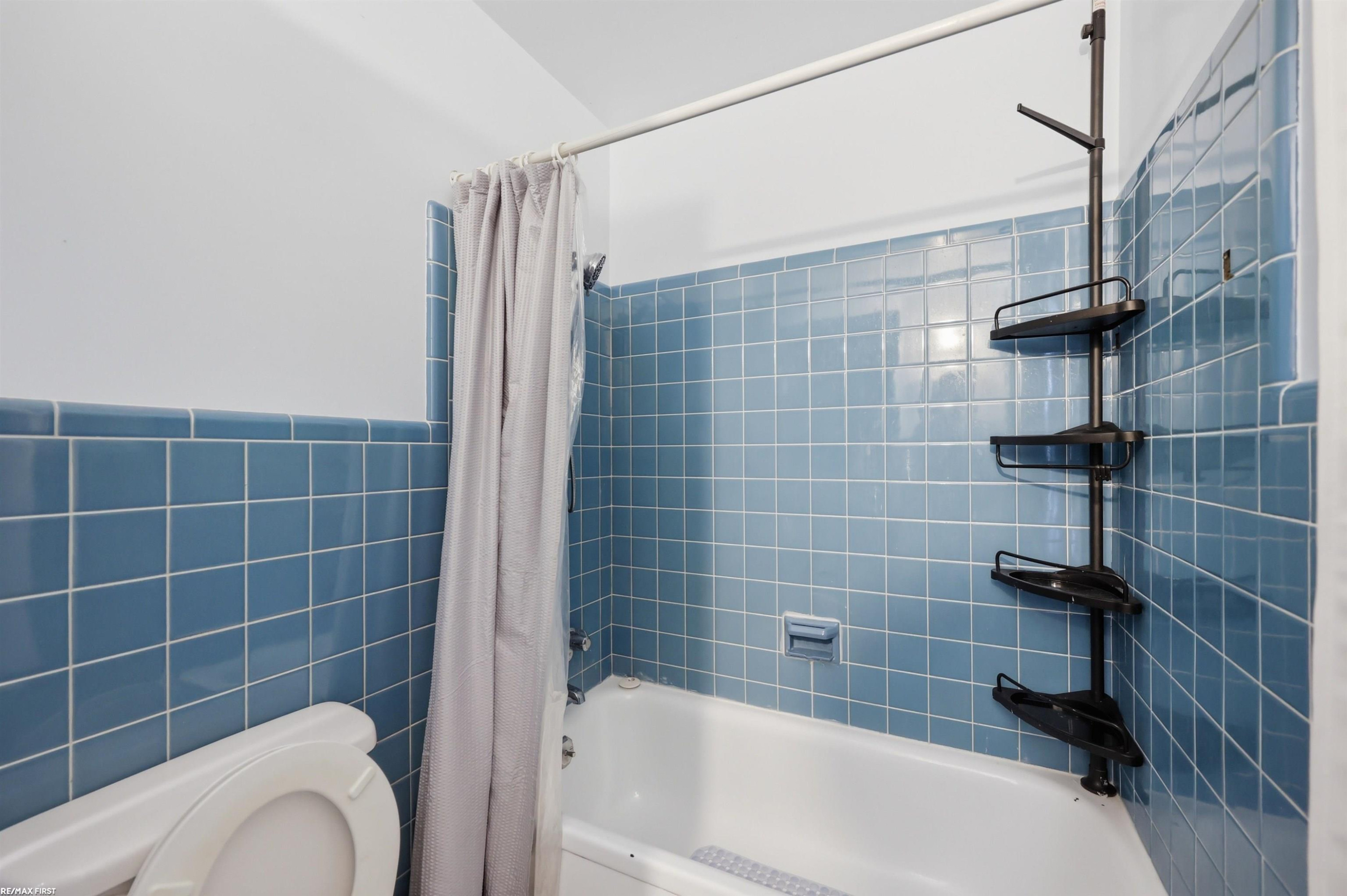 24236 Melrose Avenue, Eastpointe, MI 48021 — Photo 16