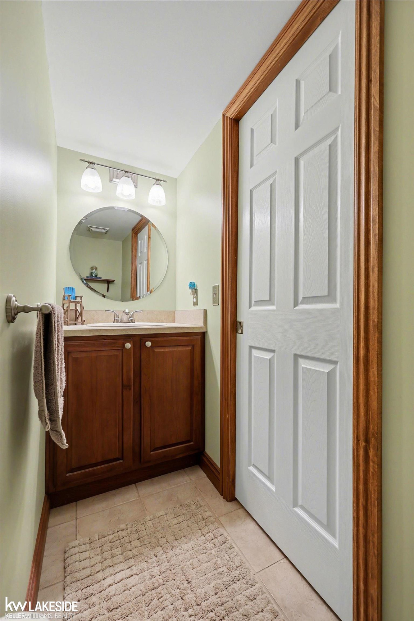 17252 Muirfield Drive, Macomb, MI 48042 — Photo 33