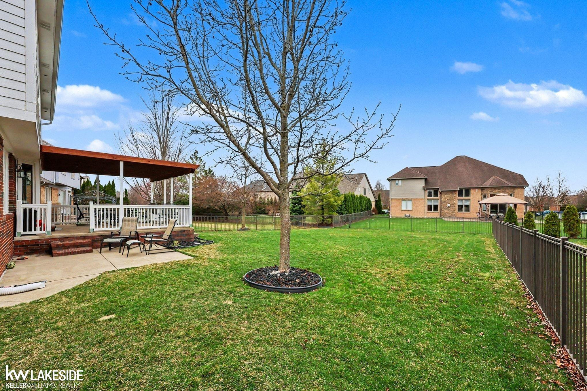 17252 Muirfield Drive, Macomb, MI 48042 — Photo 40