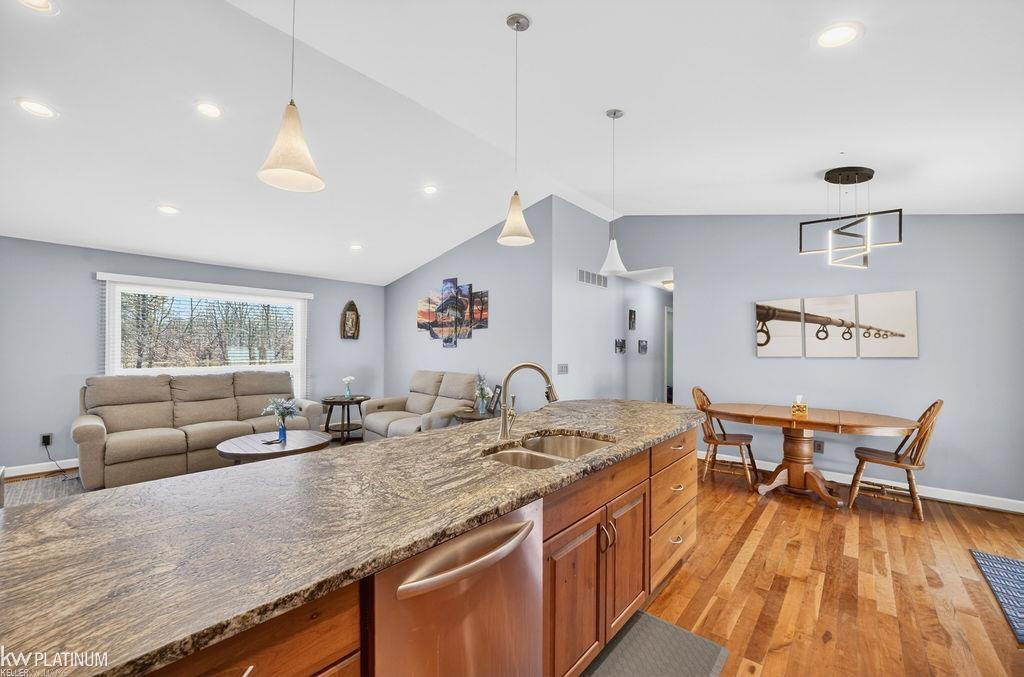 10516 Green Road, MI — Photo 3