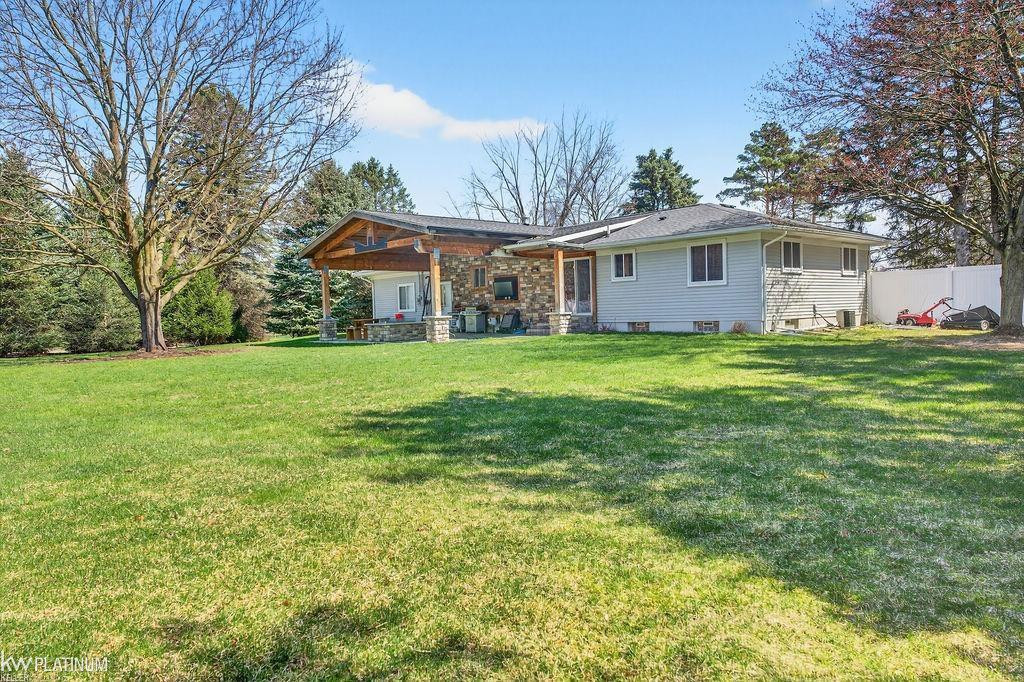 10516 Green Road, MI — Photo 17