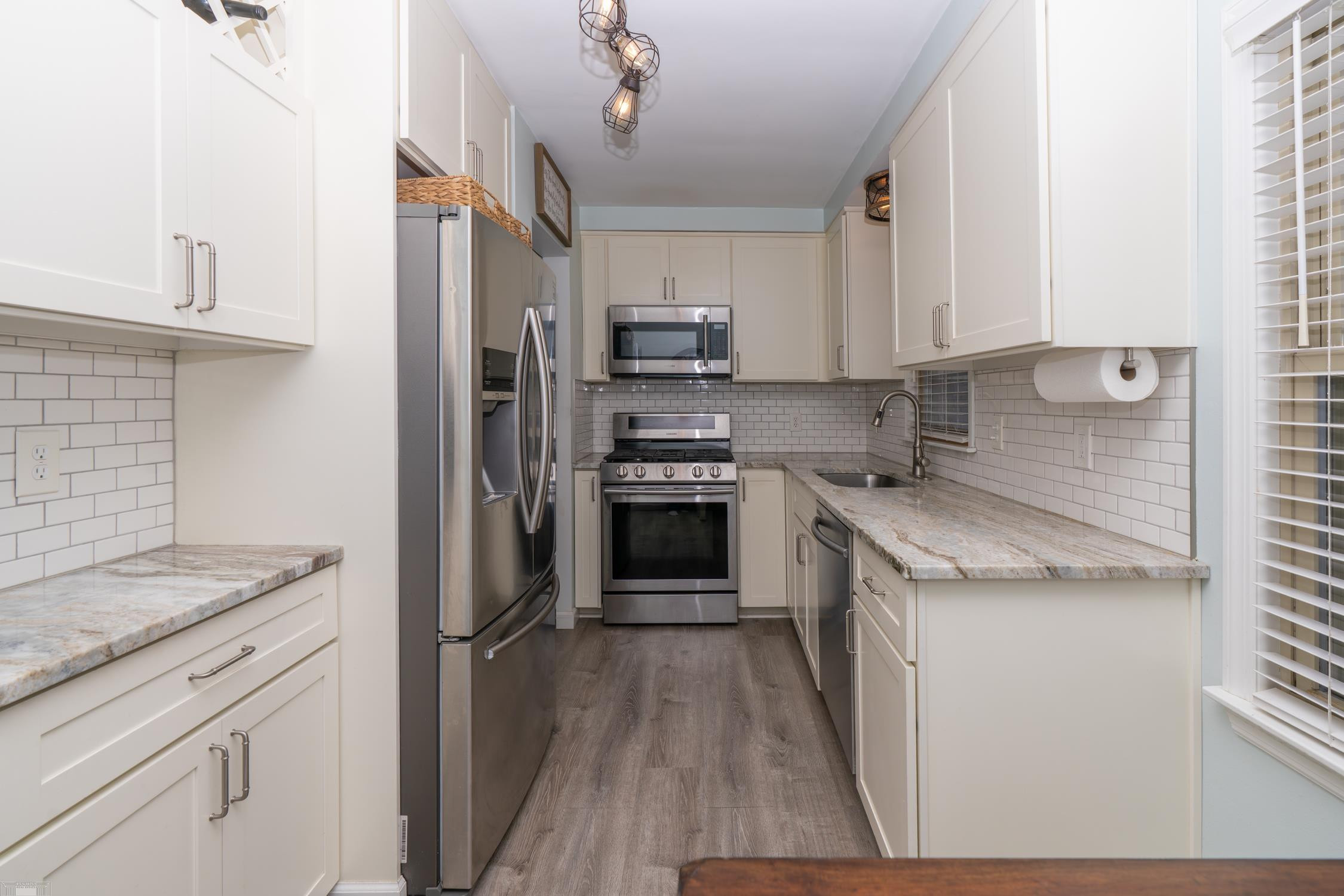 16605 Rosemary Street, Fraser, MI 48026 — Photo 8