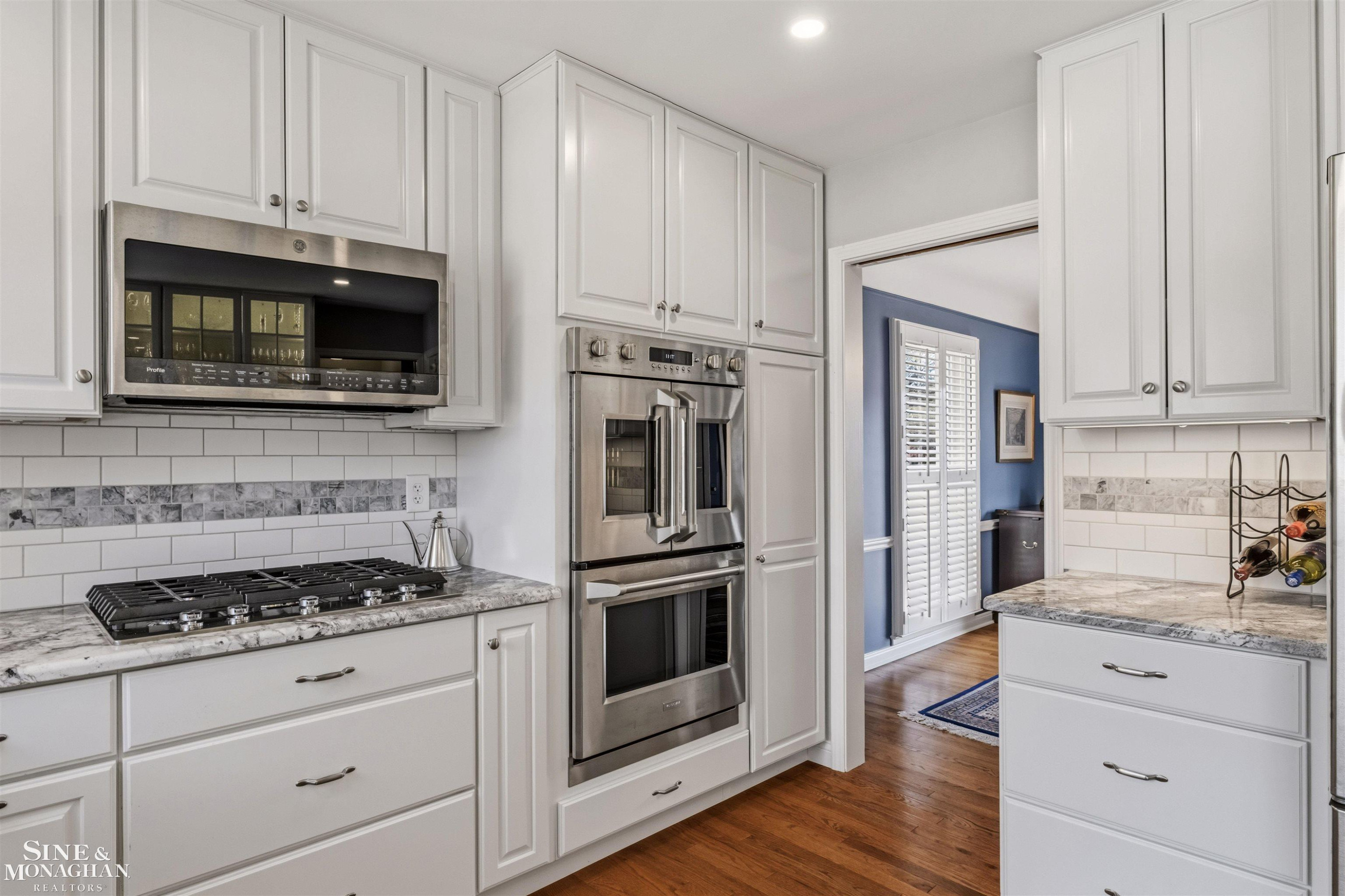 399 Chalfonte Avenue, Grosse Pointe Farms, MI 48236 — Photo 21
