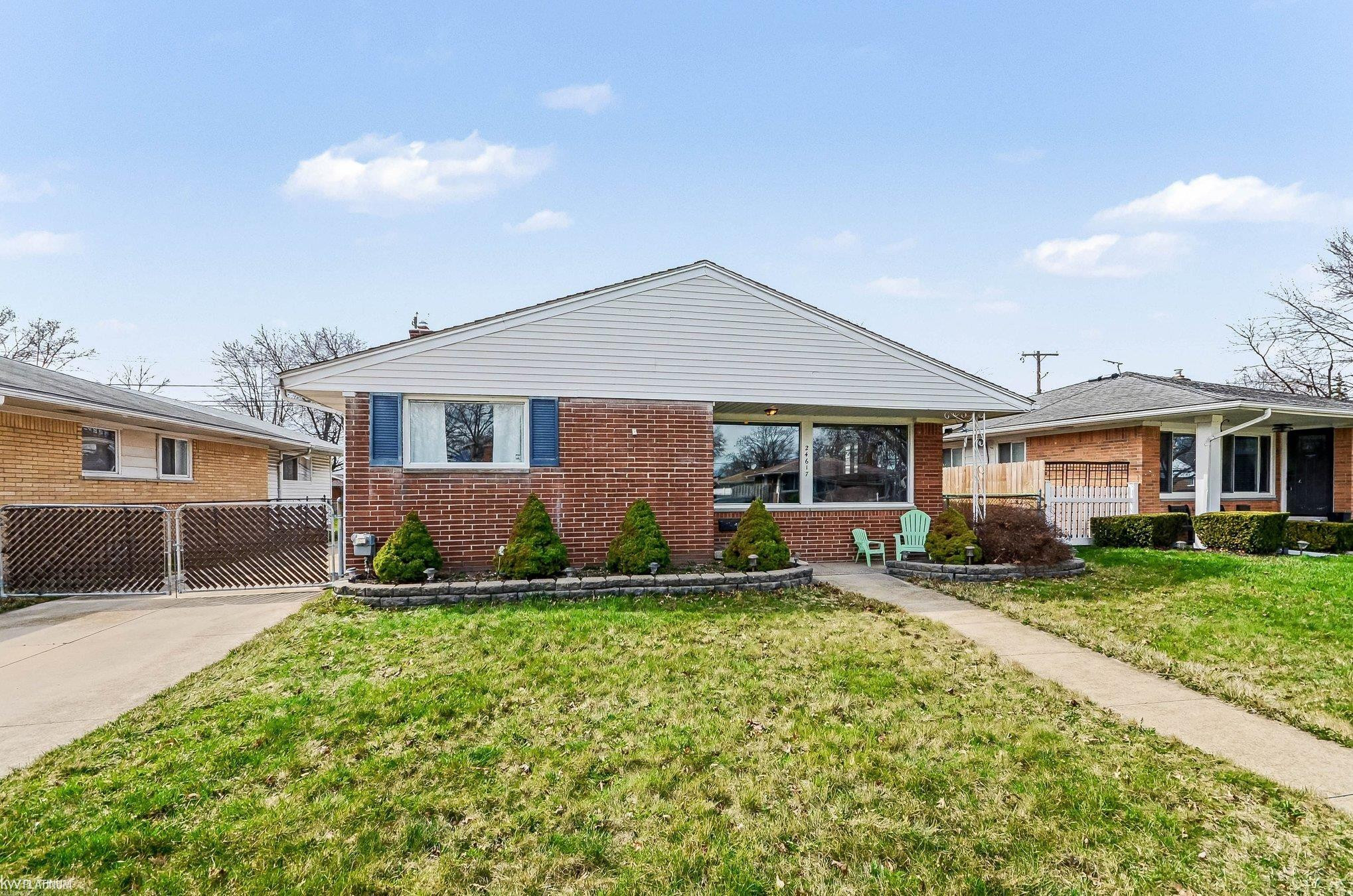 24617 Culver Street, Saint Clair Shores, MI 48080 — Photo 3