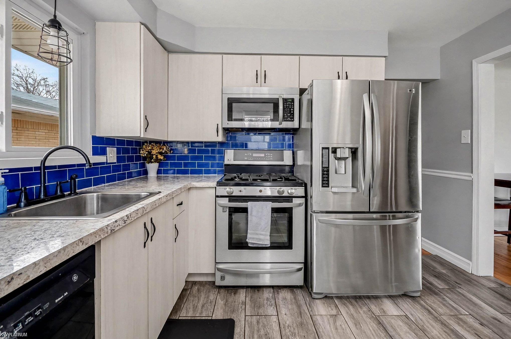 24617 Culver Street, Saint Clair Shores, MI 48080 — Photo 12