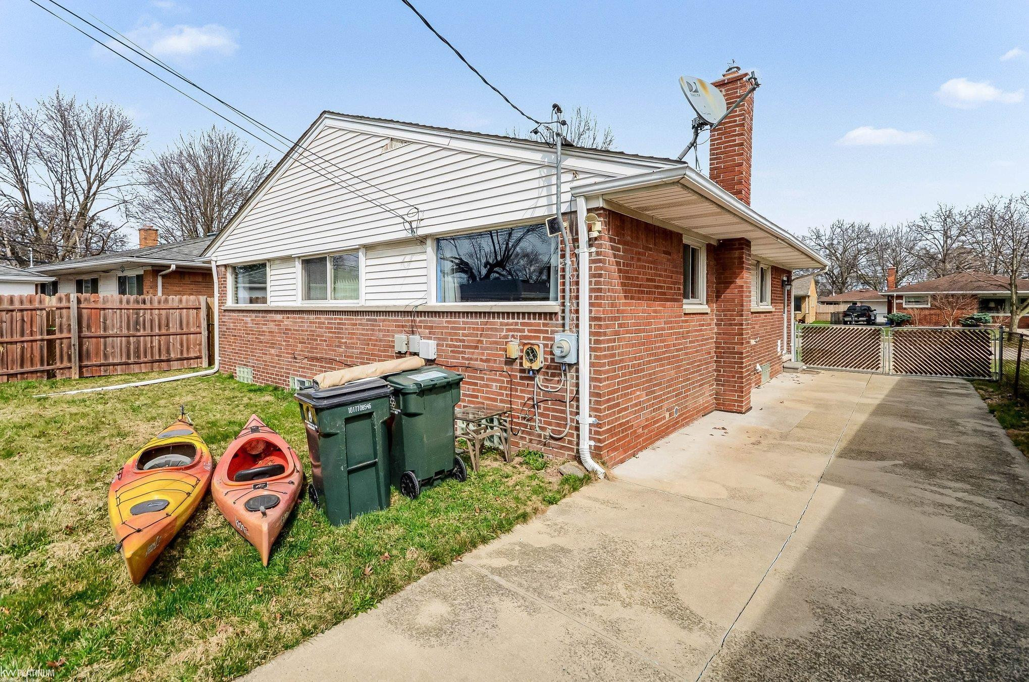 24617 Culver Street, Saint Clair Shores, MI 48080 — Photo 23