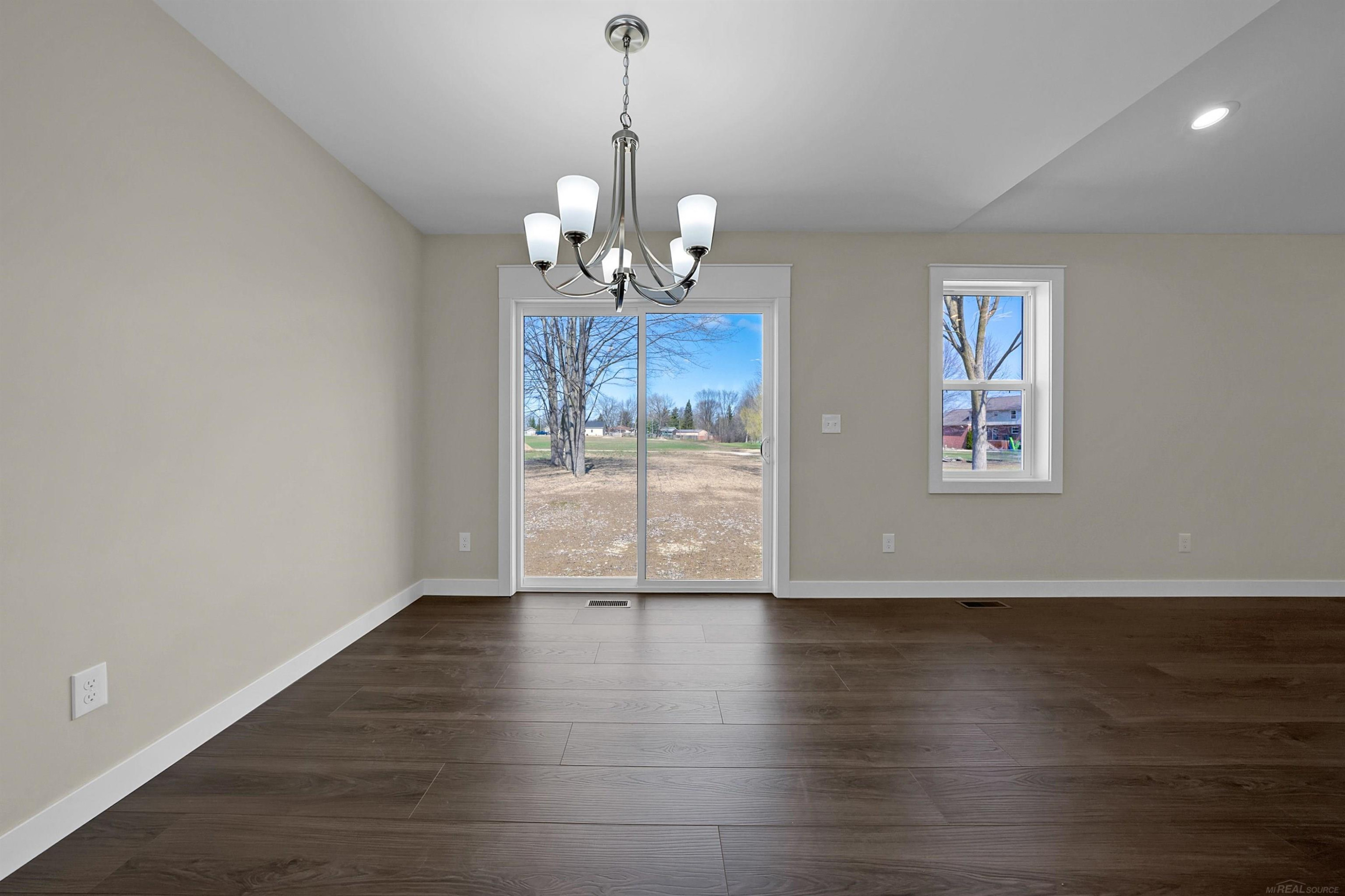 26565 Alray Street, Chesterfield, MI — Photo 10