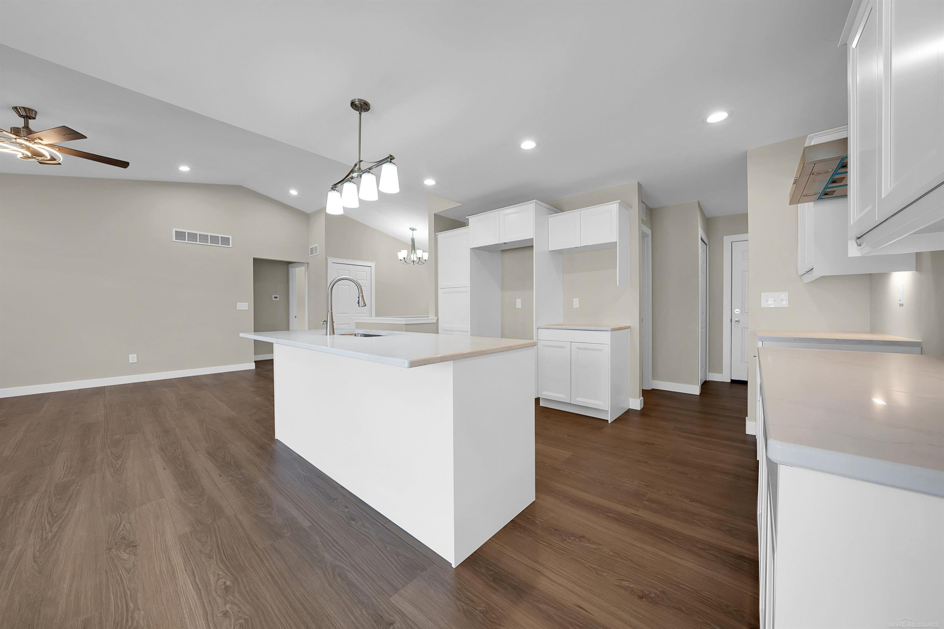 26565 Alray Street, Chesterfield, MI — Photo 14