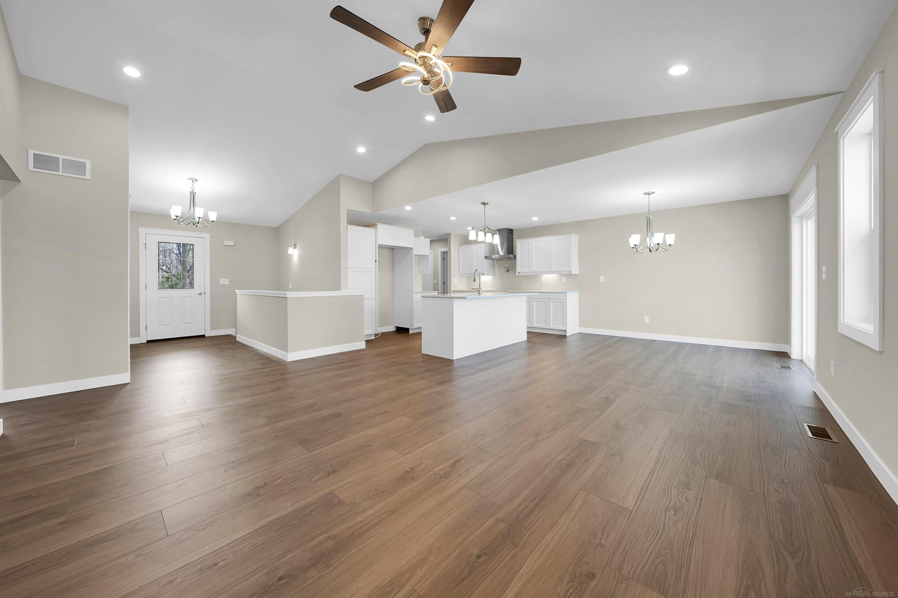 26565 Alray Street, Chesterfield, MI — Photo 21