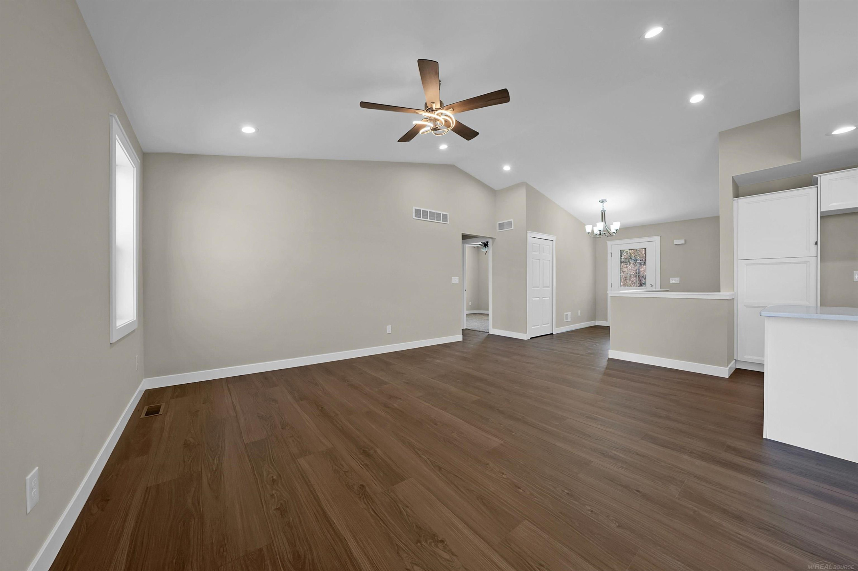 26565 Alray Street, Chesterfield, MI — Photo 22