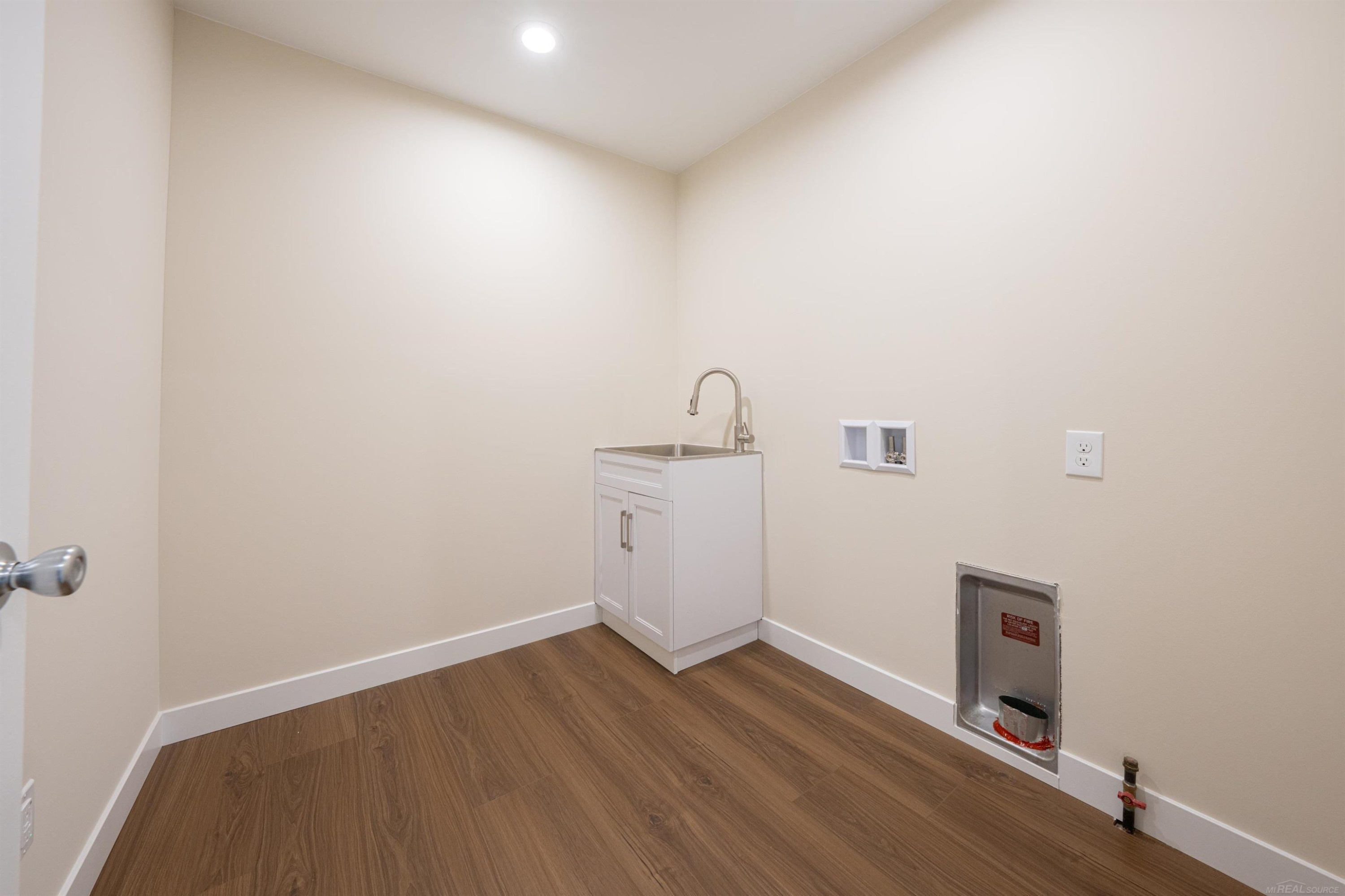 26565 Alray Street, Chesterfield, MI — Photo 23