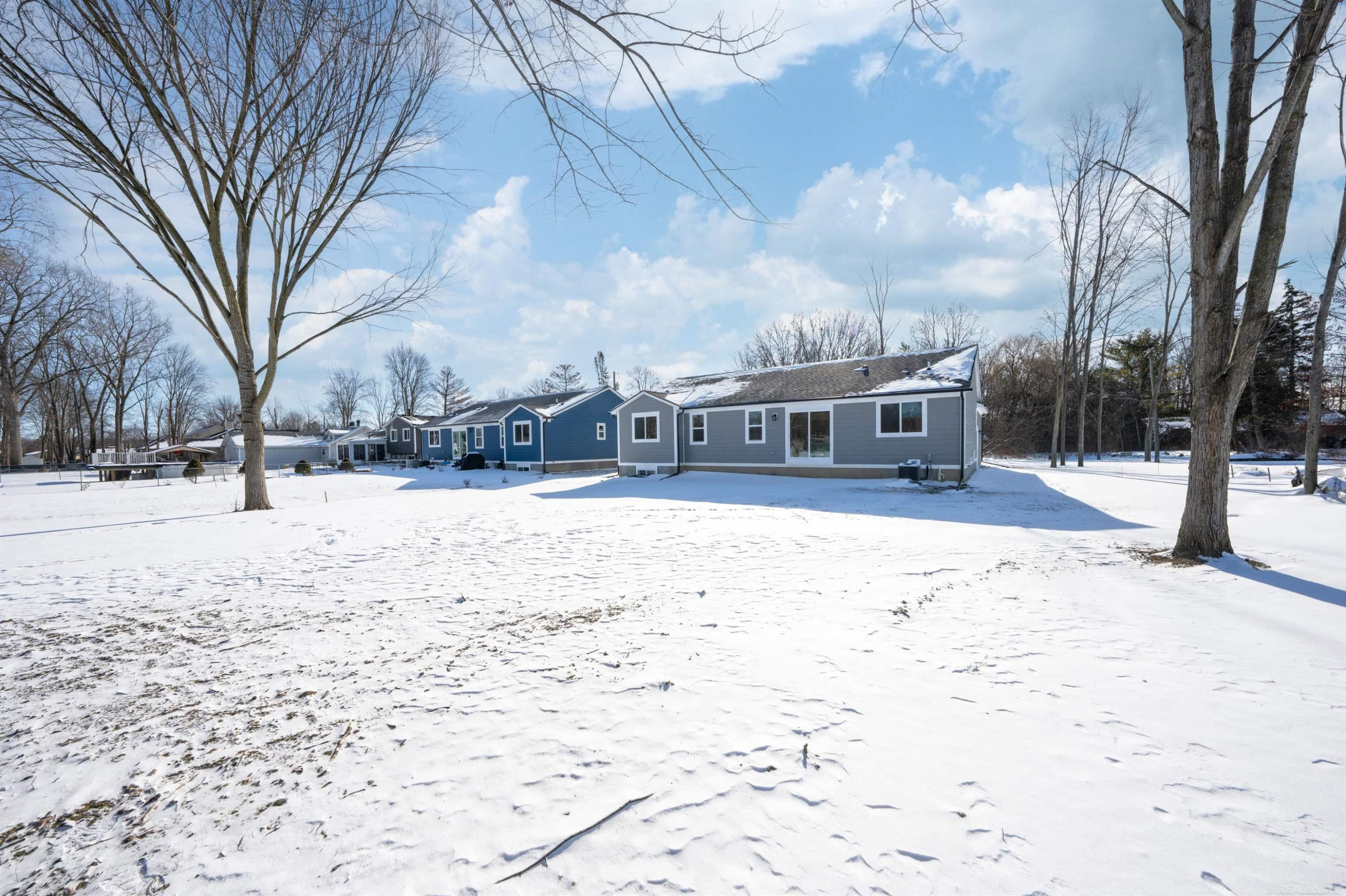 26565 Alray Street, Chesterfield, MI — Photo 42