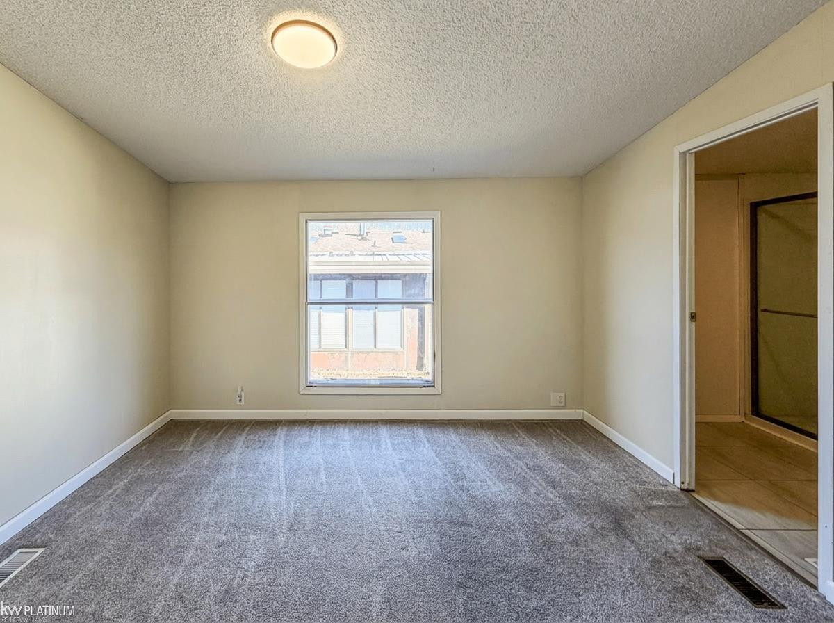 614 Kinglet Street, Rochester Hills, MI 48309 — Photo 13