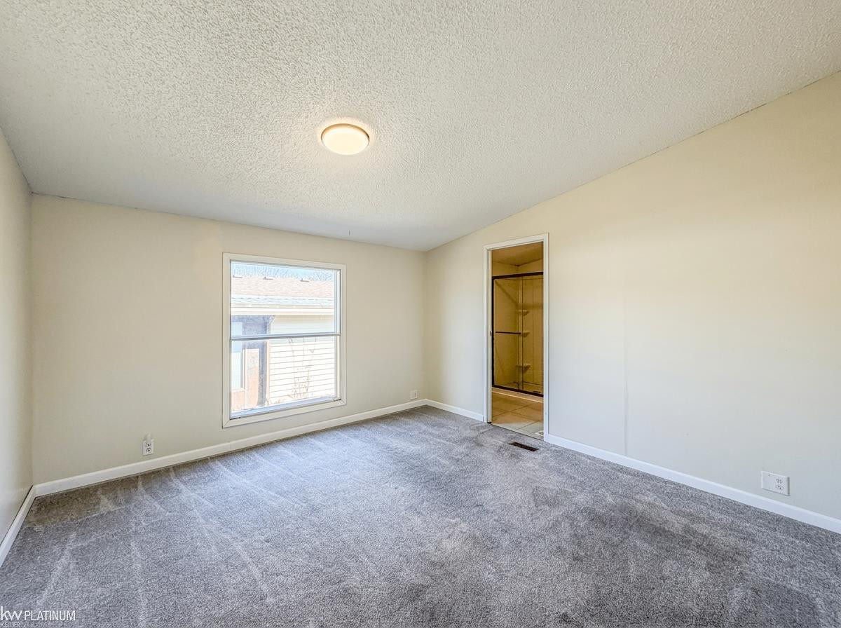 614 Kinglet Street, Rochester Hills, MI 48309 — Photo 14